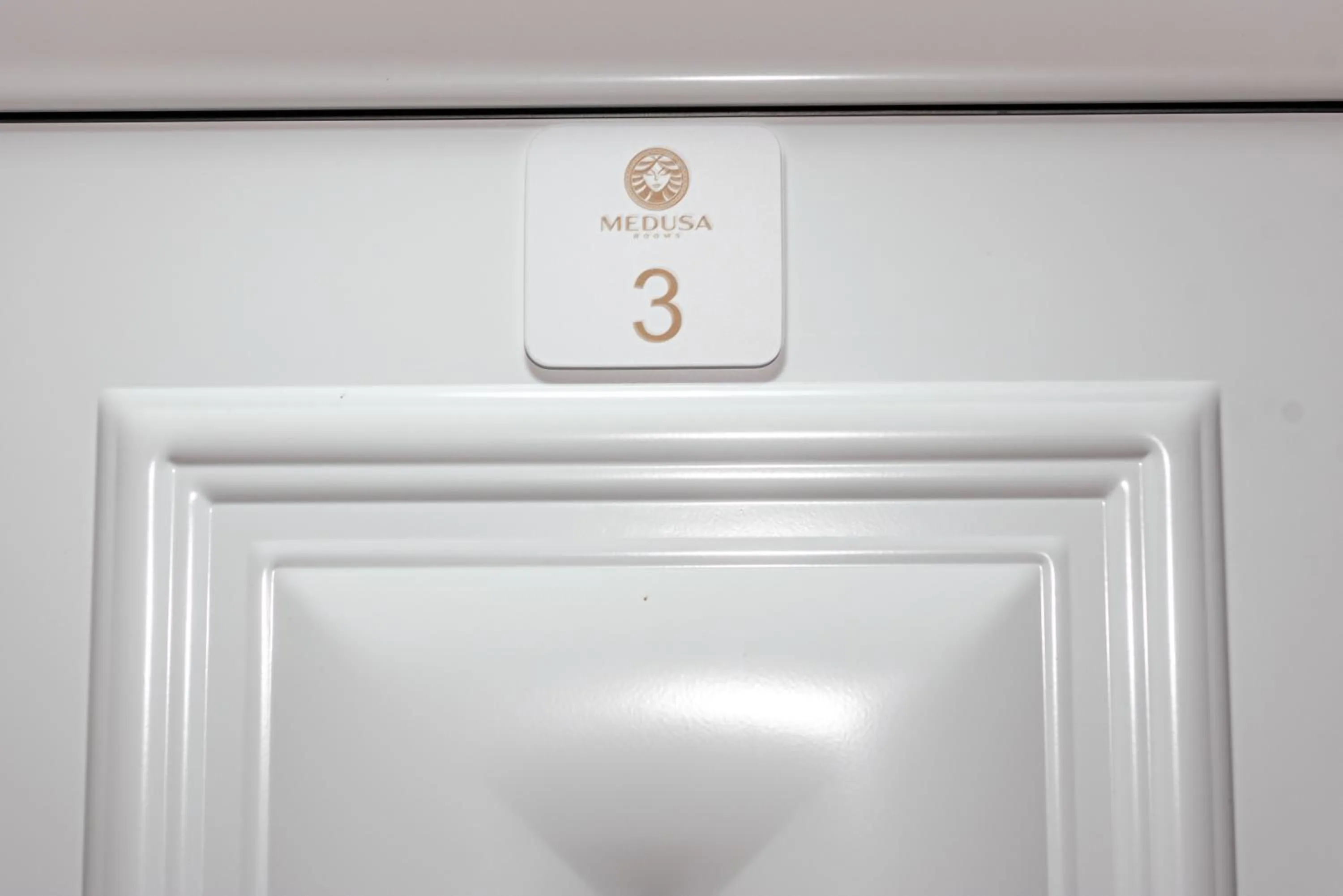 Facade/entrance in Medusa Rooms