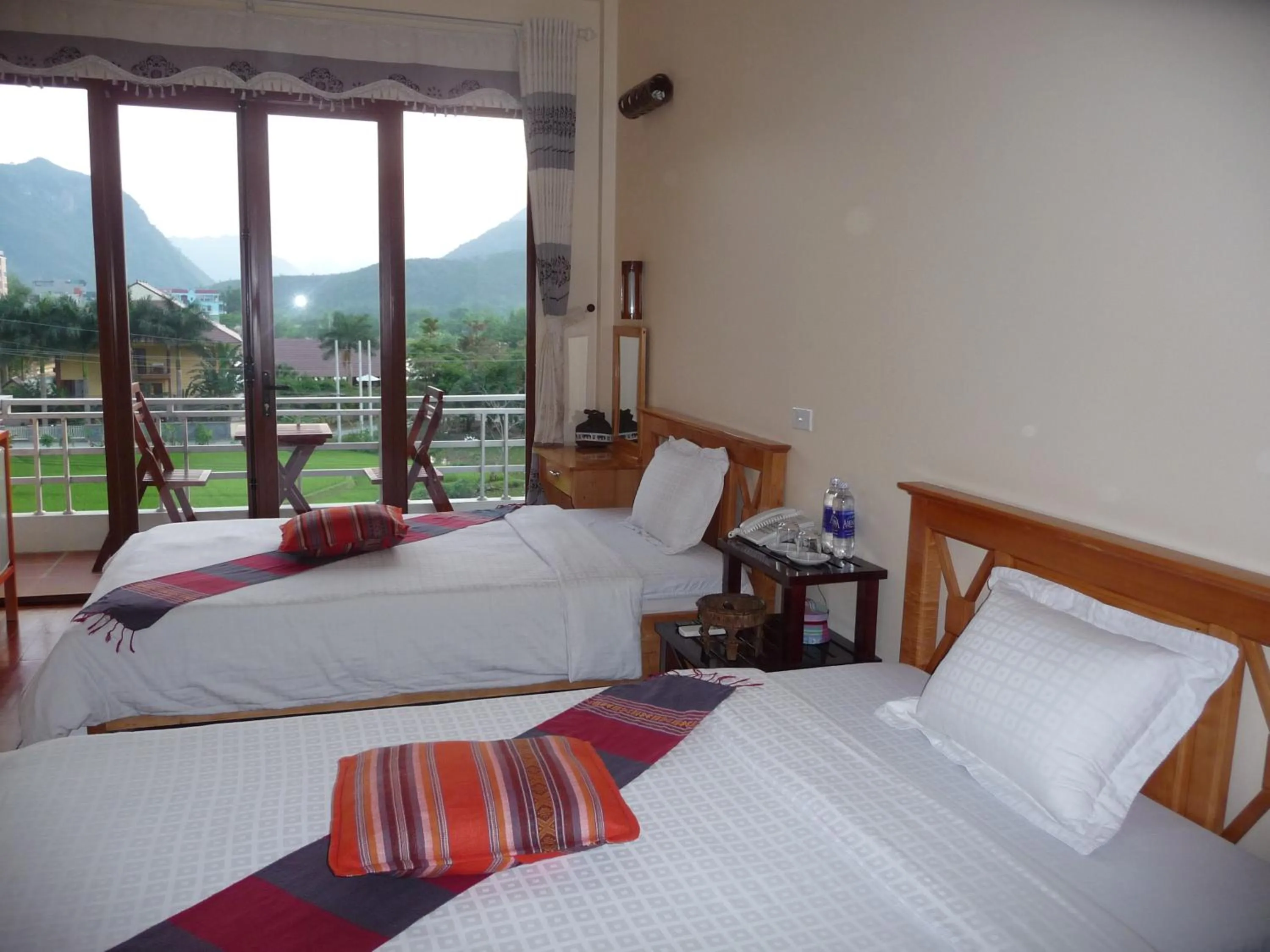 Day, Bed in Mai Chau Valley View Hotel
