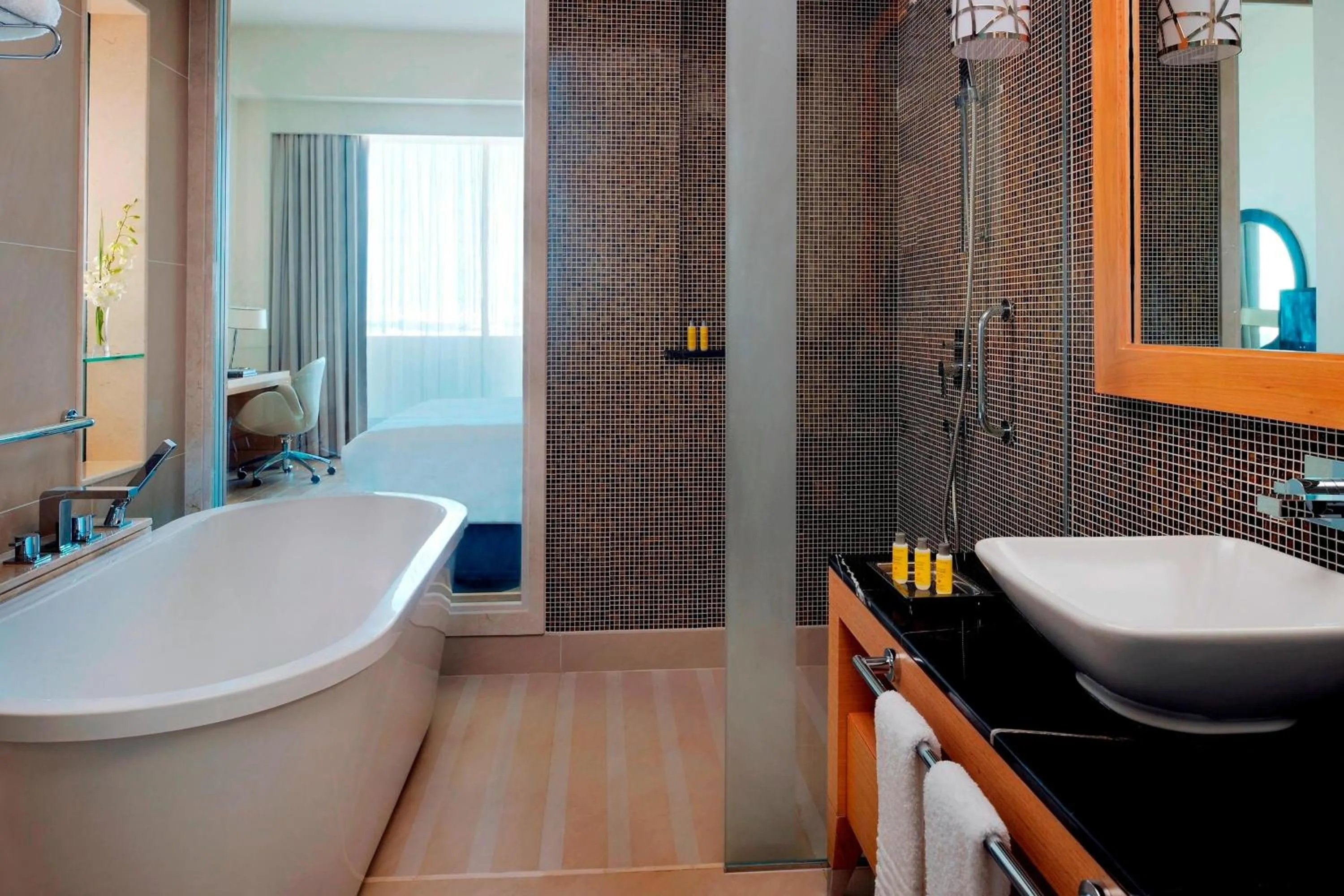 Bathroom in Marriott Hotel Al Jaddaf, Dubai