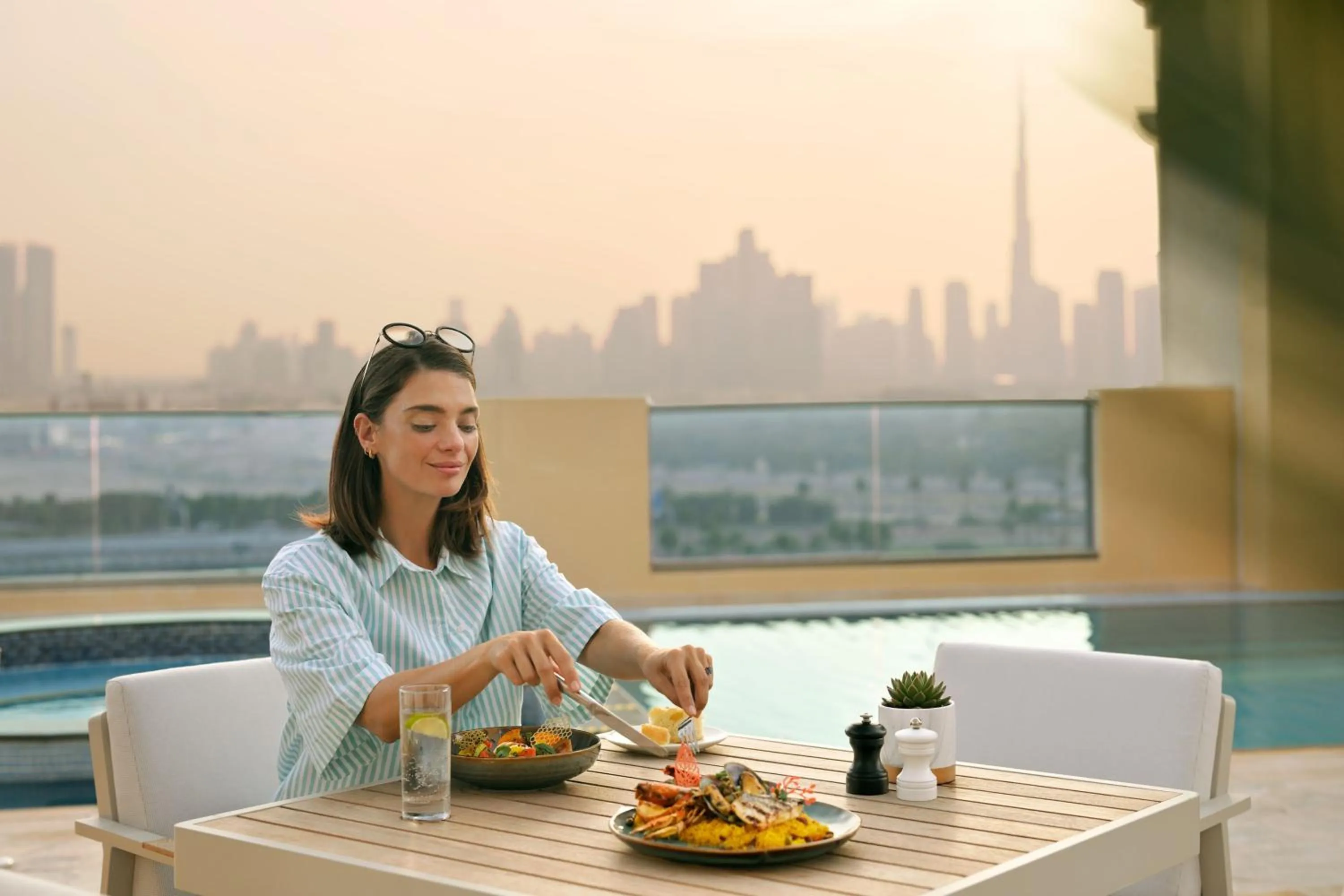 Restaurant/places to eat in Marriott Hotel Al Jaddaf, Dubai