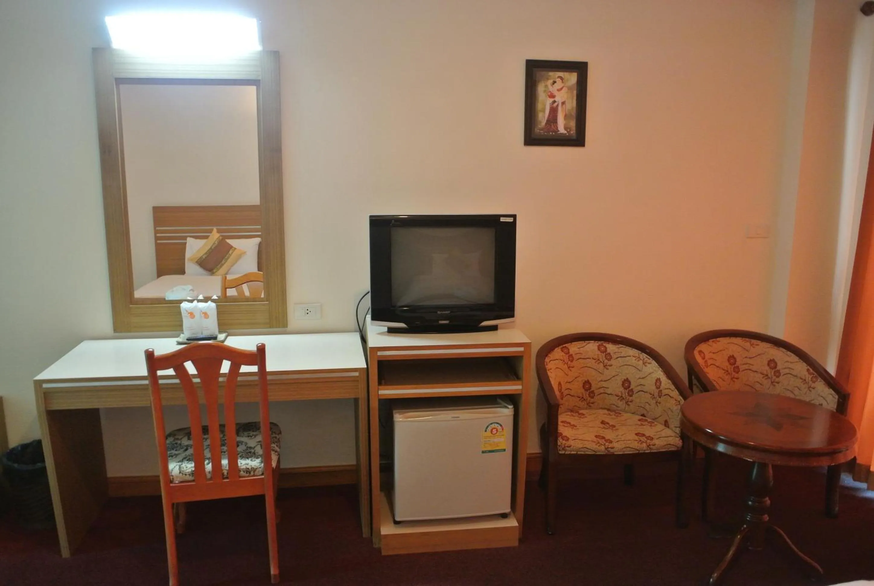 Photo of the whole room in Chaikana Thani Hotel