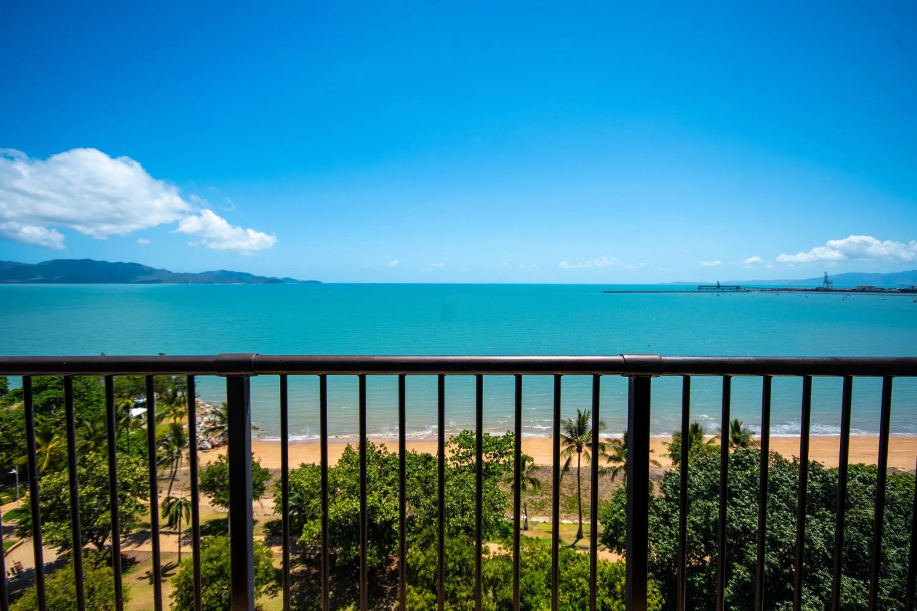 Sea view in Seafront Studio The Strand