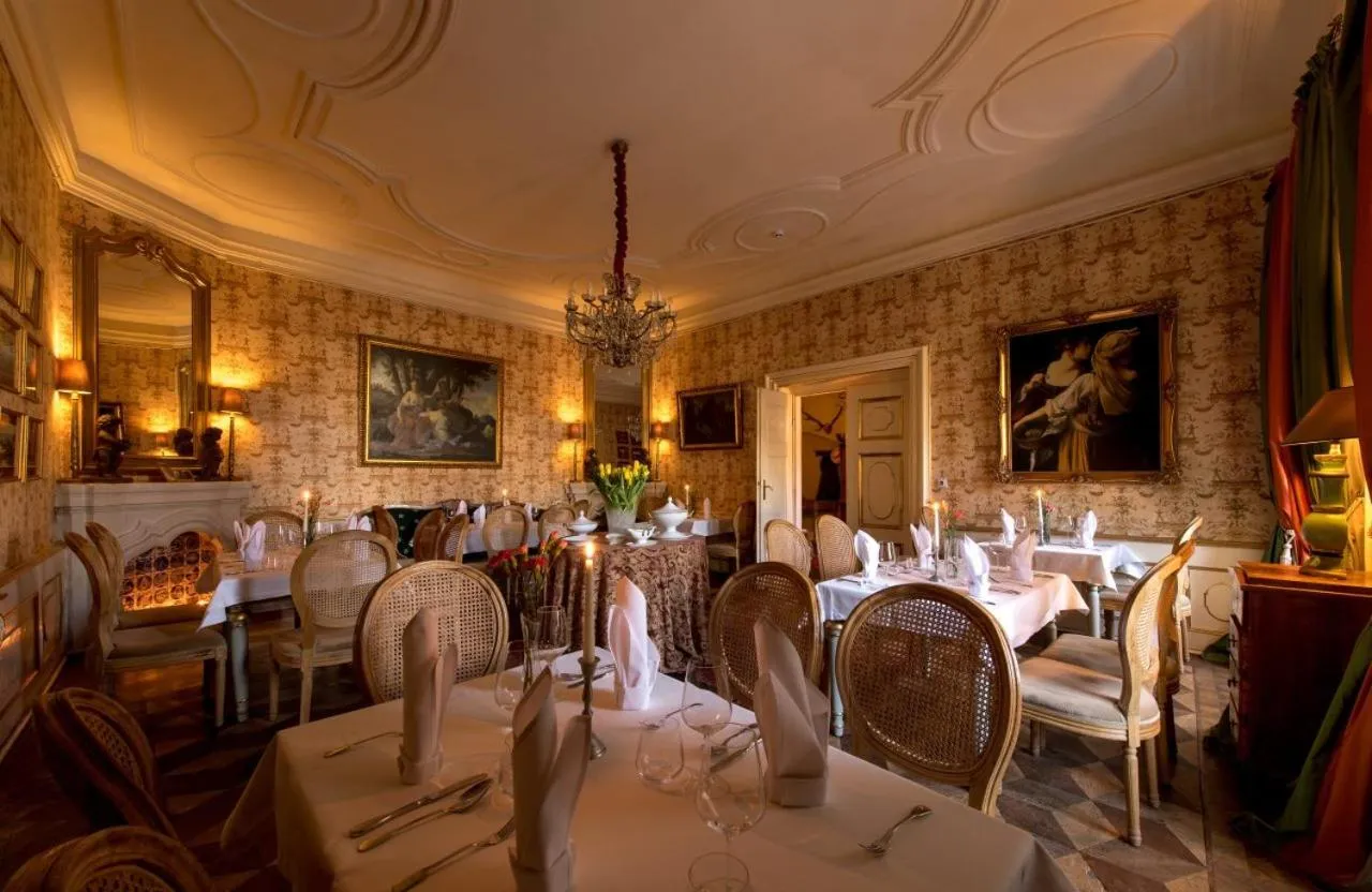 Restaurant/places to eat in Hotel Palac Staniszow