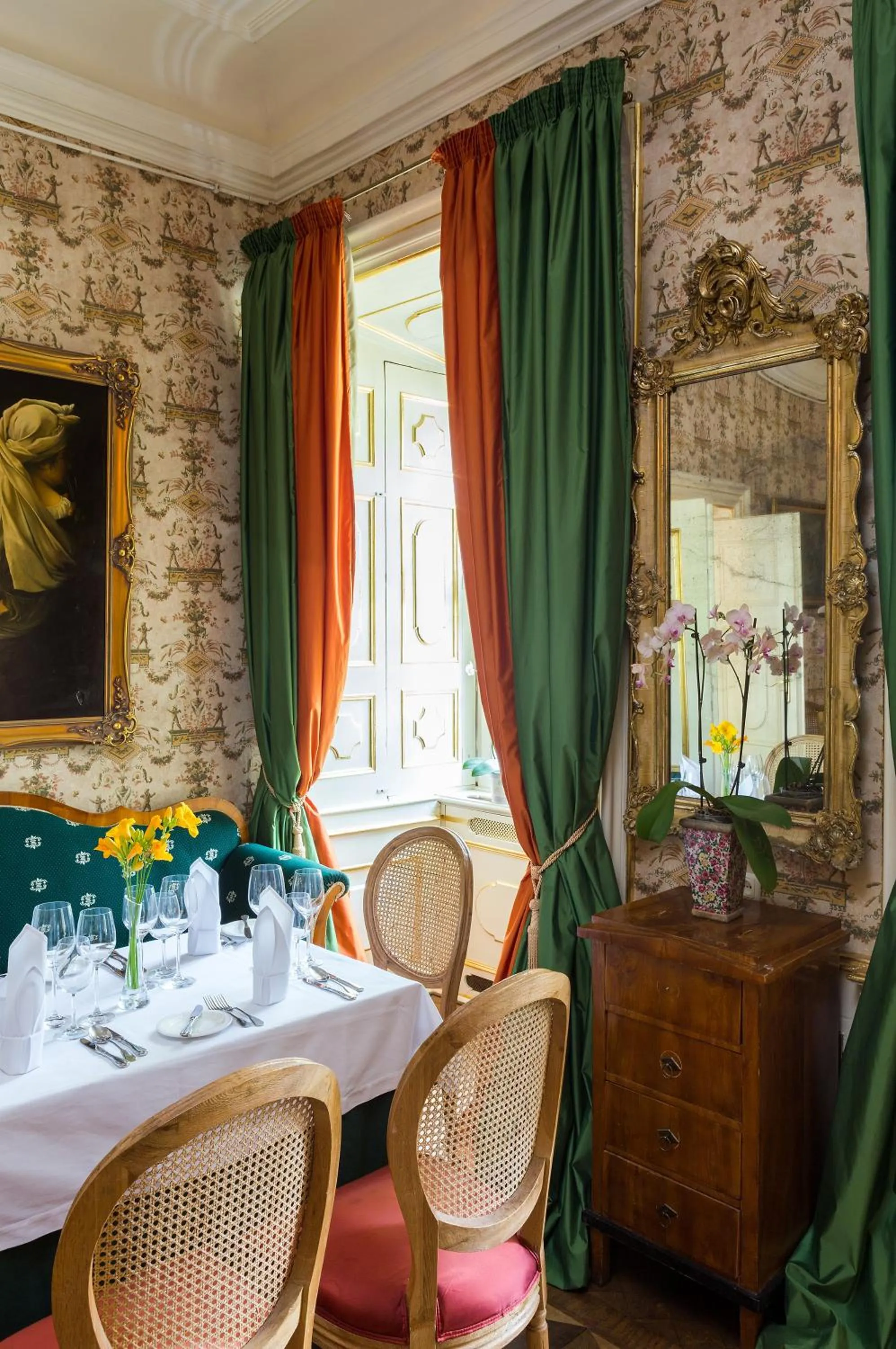 Restaurant/places to eat in Hotel Palac Staniszow