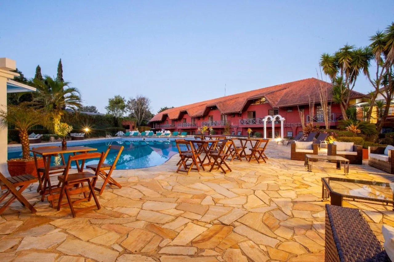 Swimming pool in Spaço Vale do Jordão Guarapuava