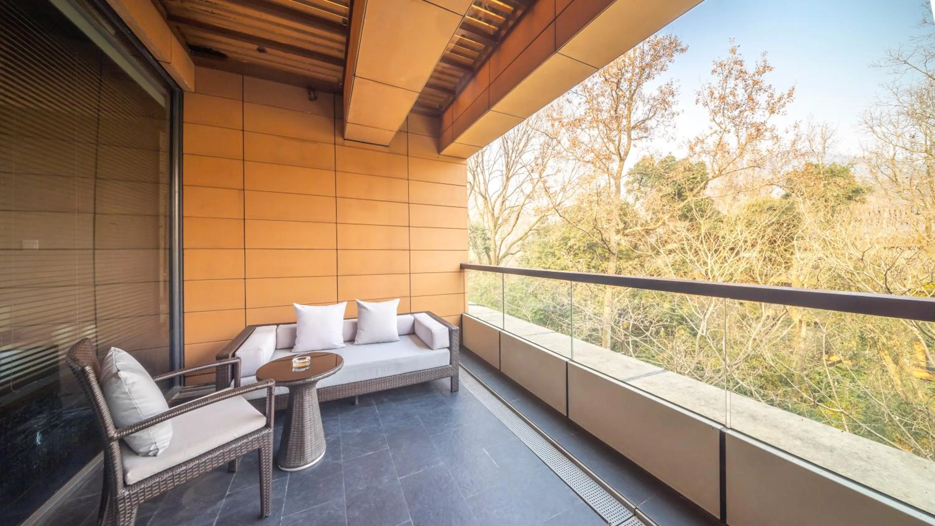 Balcony/Terrace in Millennium Resort Hangzhou