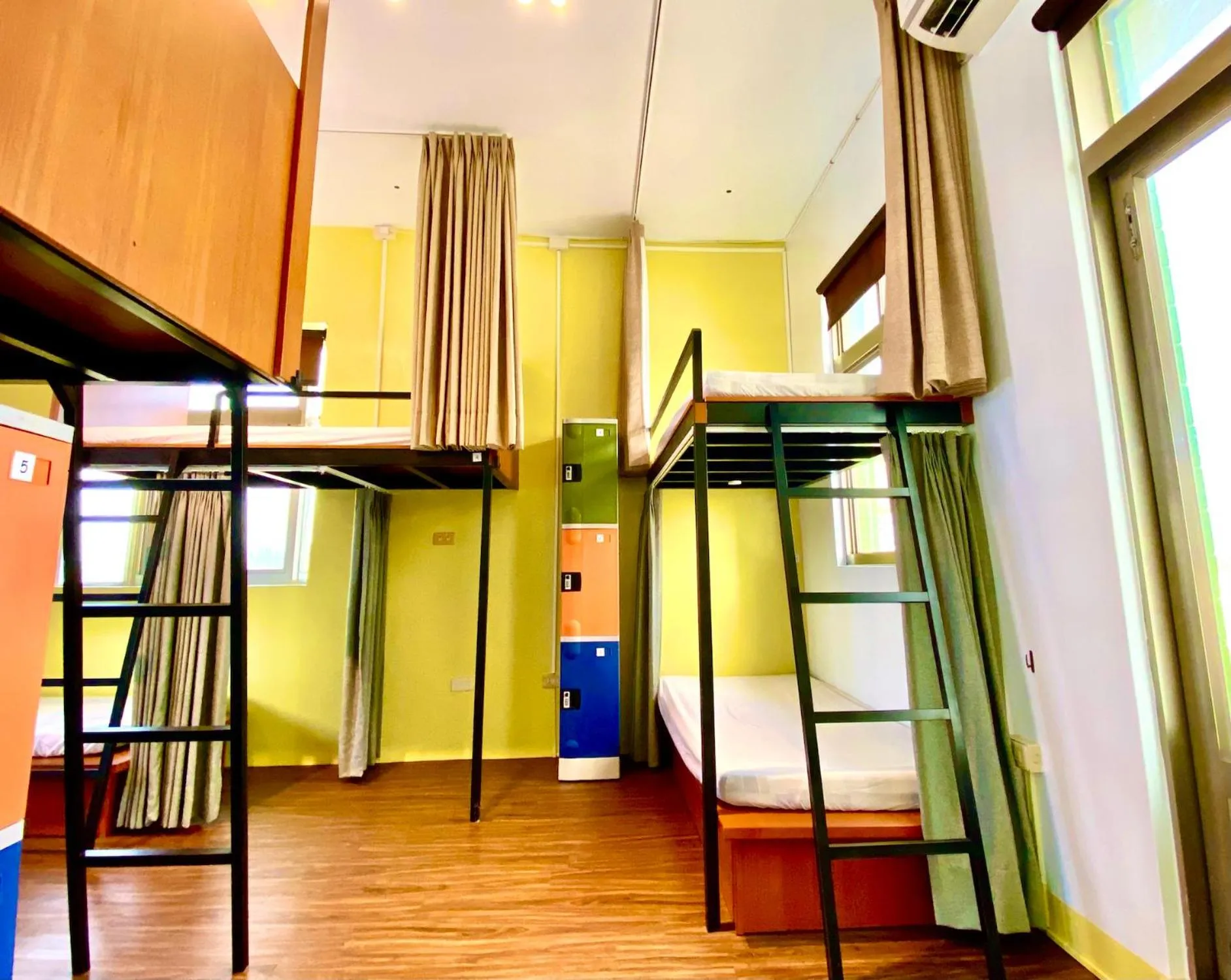 bunk bed, Bed in 澎湖北吉光背包客民宿 Bayhouse Hostel Penghu