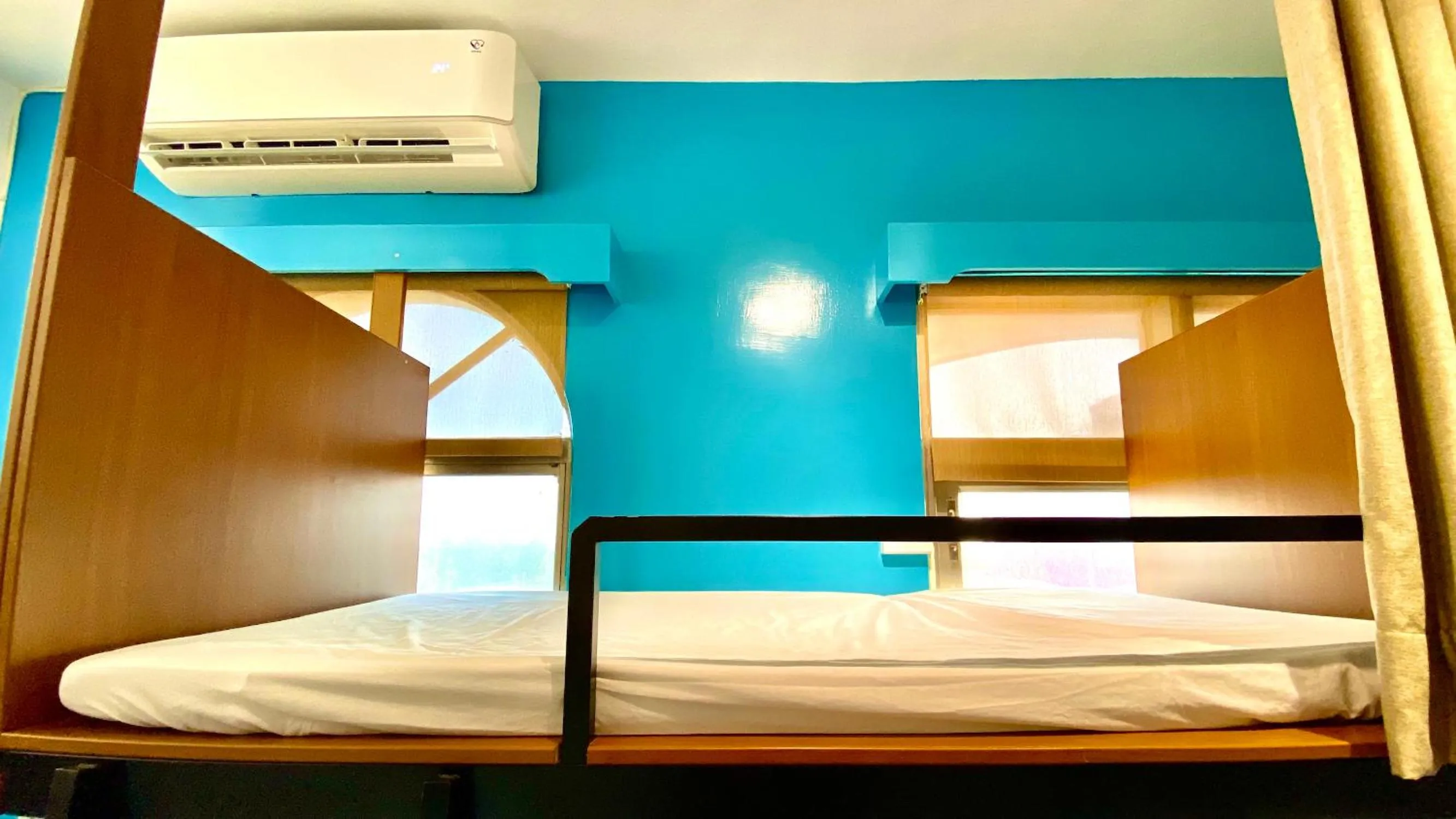 bunk bed, Bed in 澎湖北吉光背包客民宿 Bayhouse Hostel Penghu