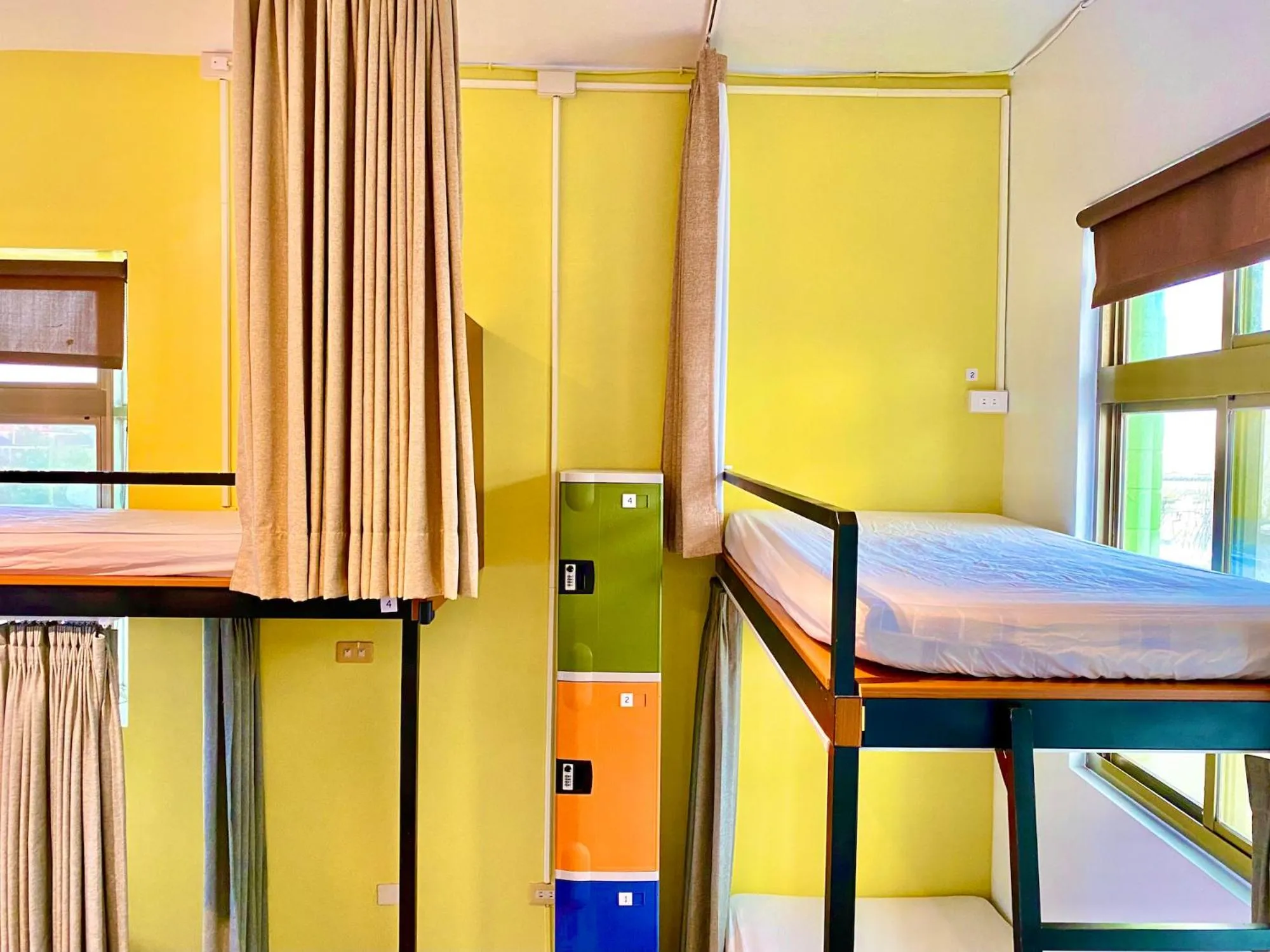 bunk bed, Bed in 澎湖北吉光背包客民宿 Bayhouse Hostel Penghu