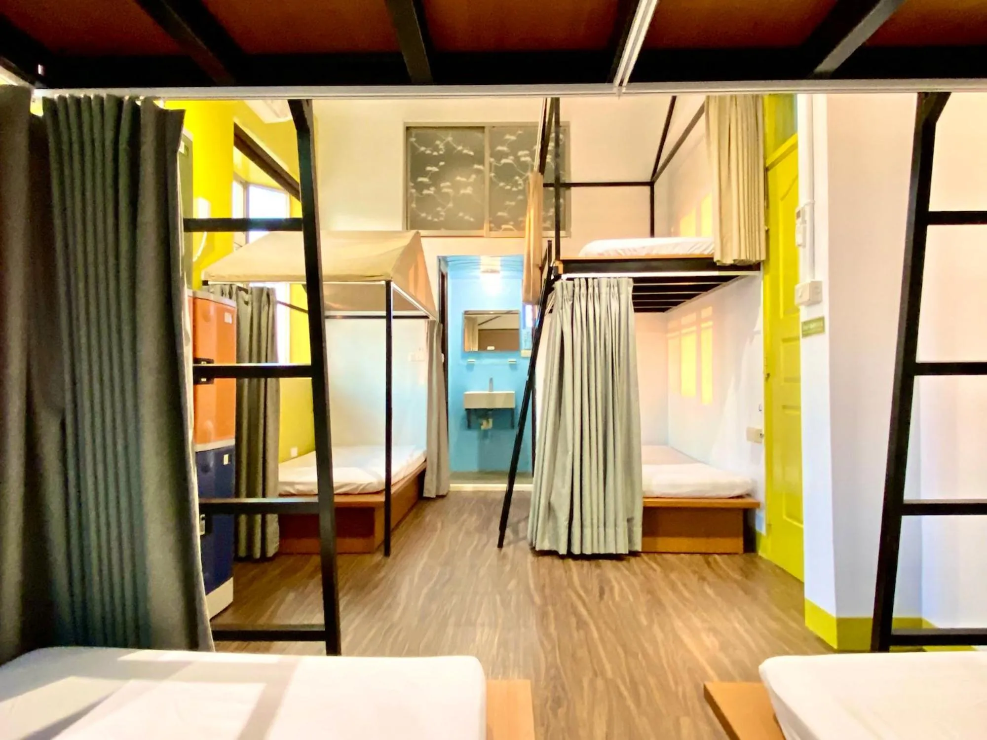 bunk bed, Bed in 澎湖北吉光背包客民宿 Bayhouse Hostel Penghu