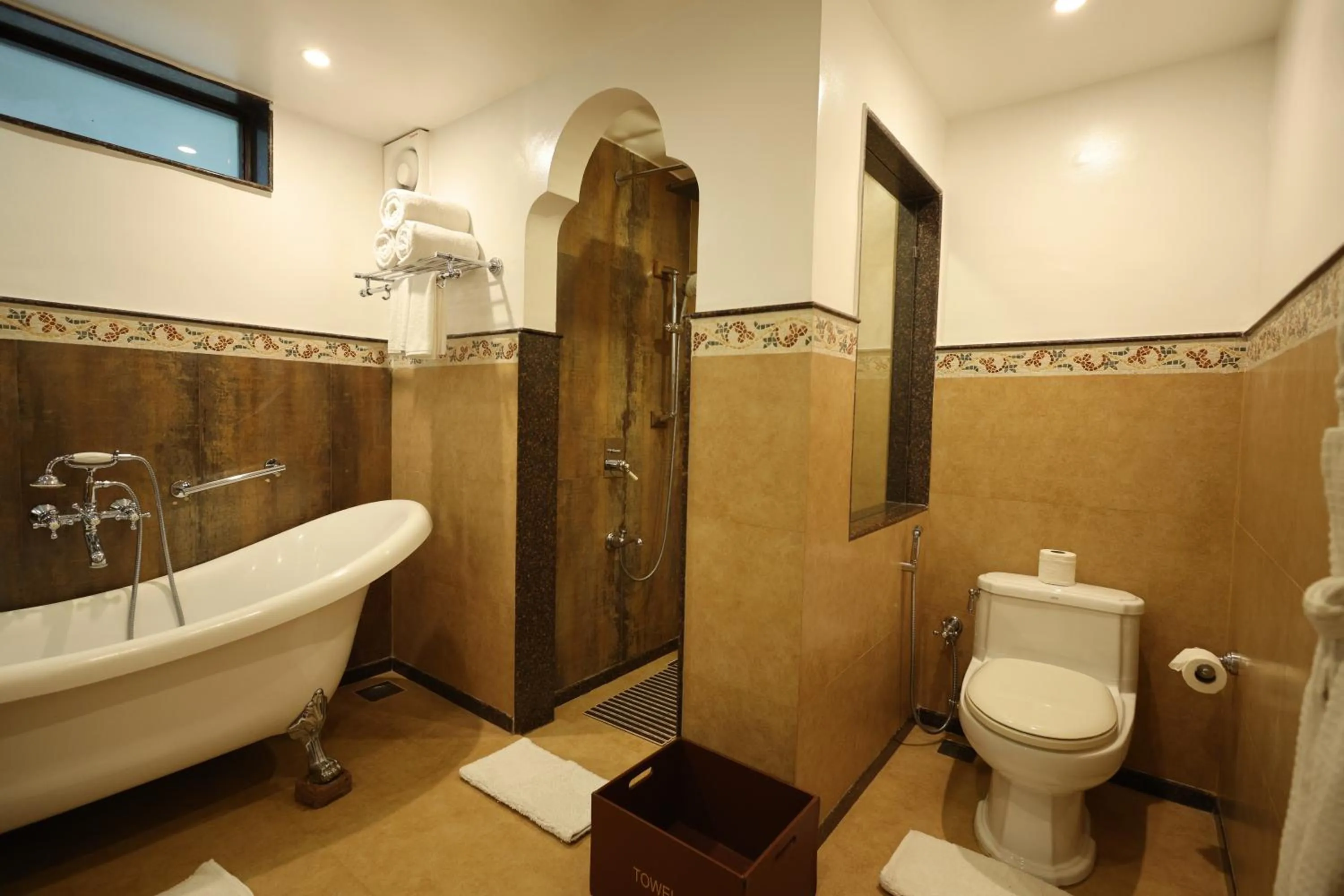 Shower in Storii By ITC Hotels, Shanti Morada Goa