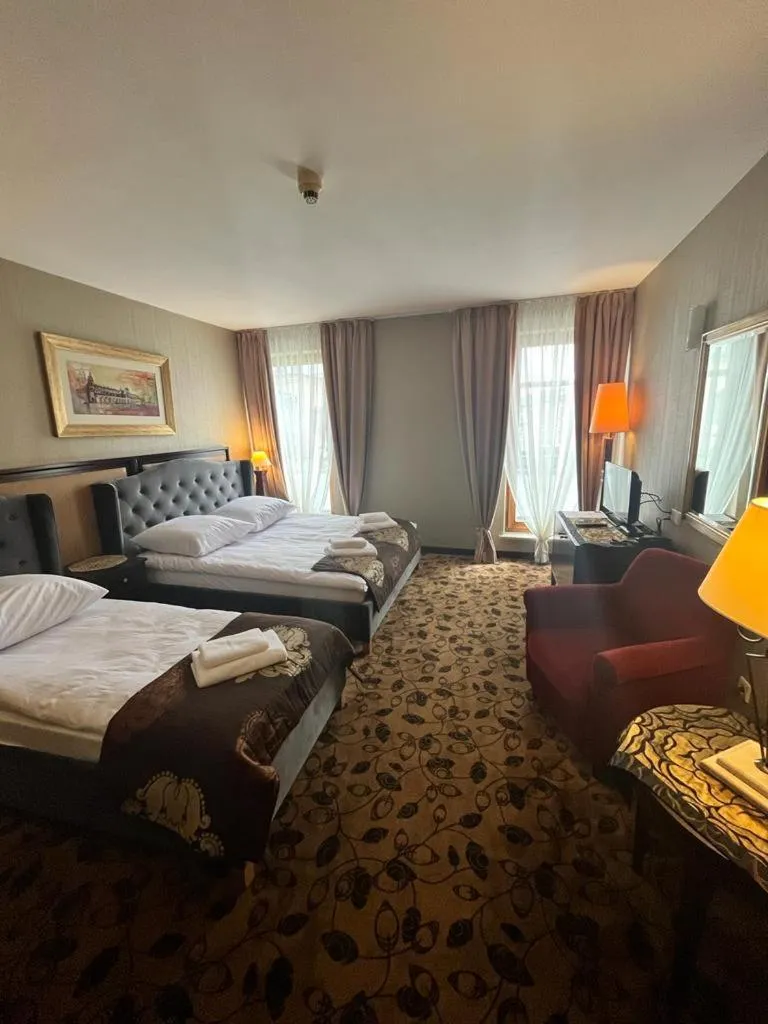 Photo of the whole room, Bed in Great Polonia Kraków Kazimierz