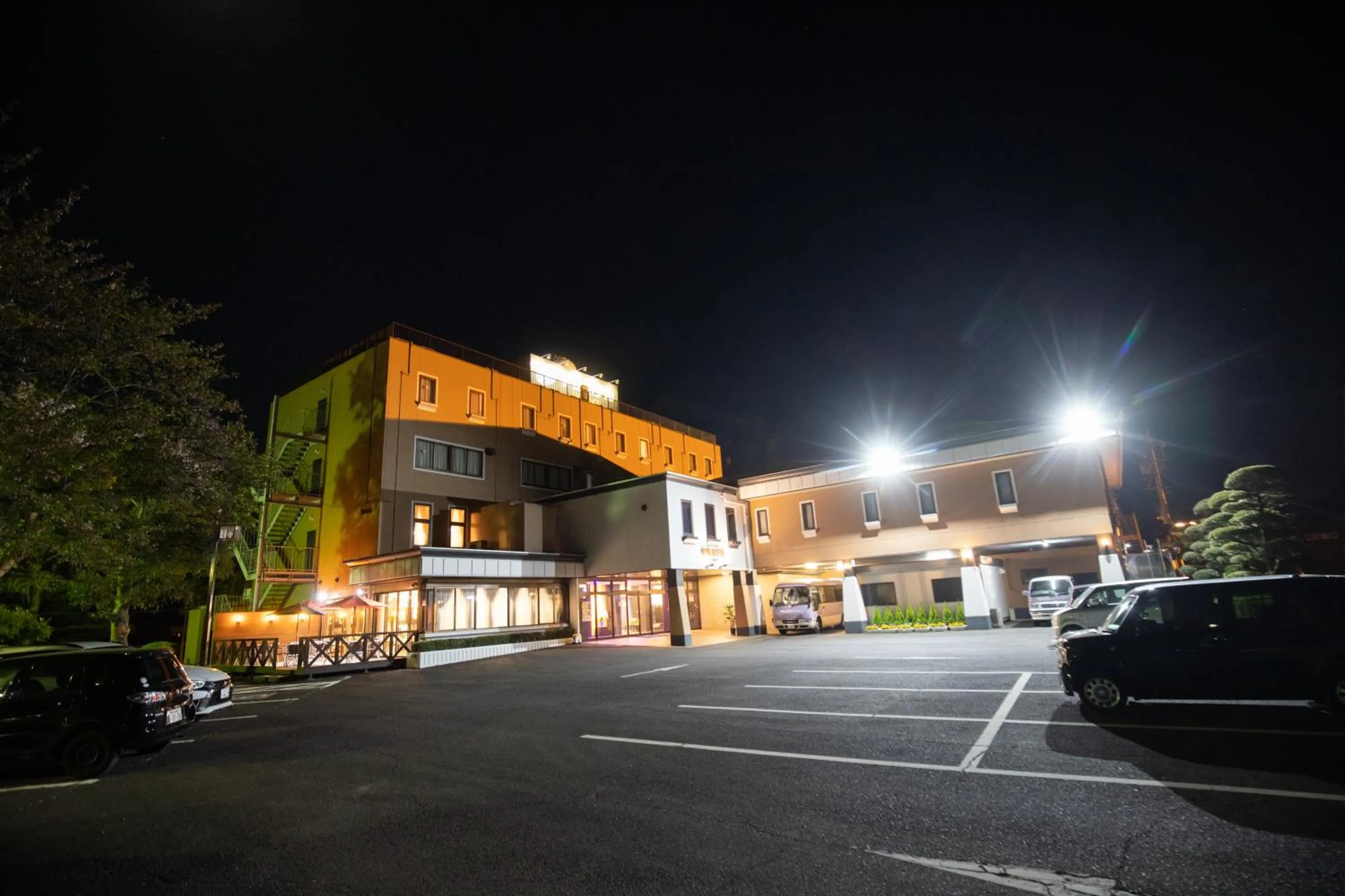 Property building in Usa Hotel Riverside