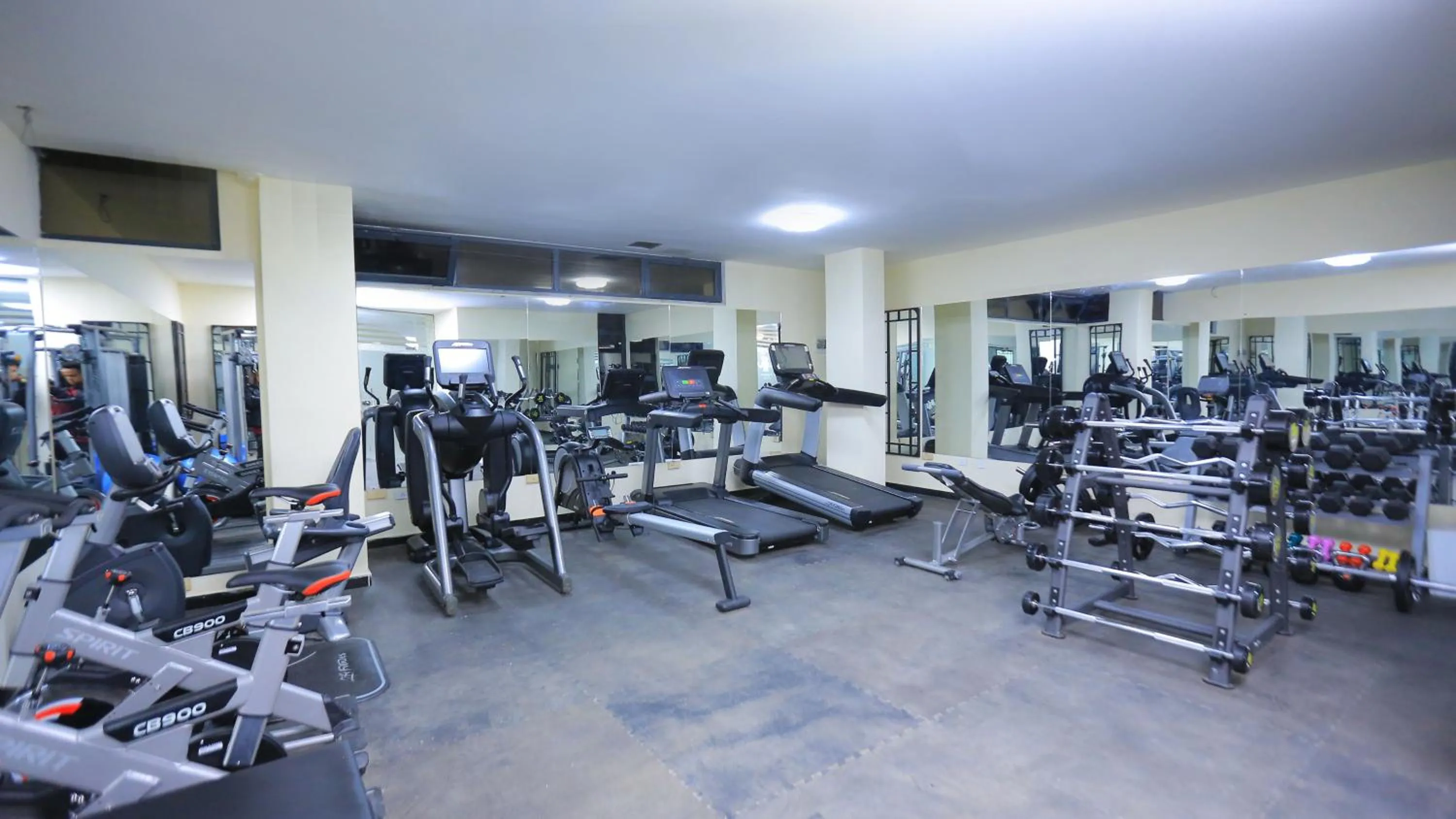 Spa and wellness centre/facilities in Triple E Hotel and Spa