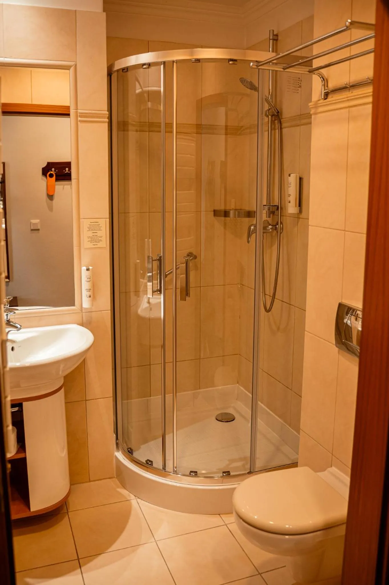 Shower in Hotel Kuracyjny Spa & Wellness