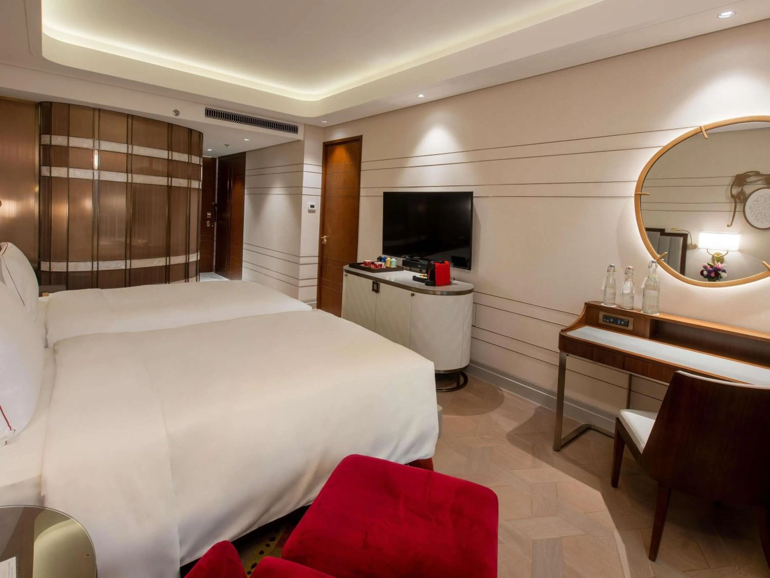 Bedroom, Bed in Admiral Hotel Manila - MGallery Collection