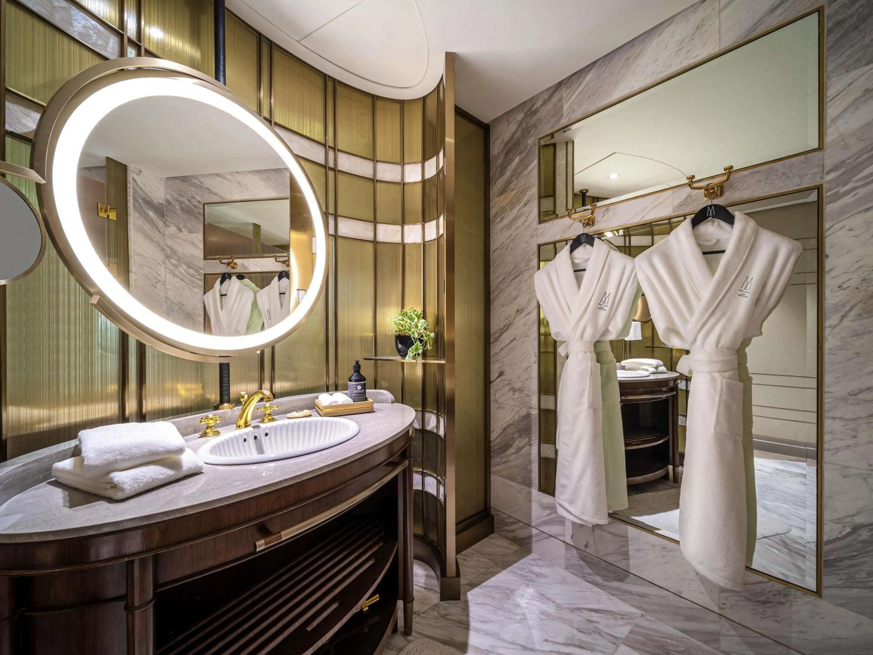 Bedroom in Admiral Hotel Manila - MGallery Collection