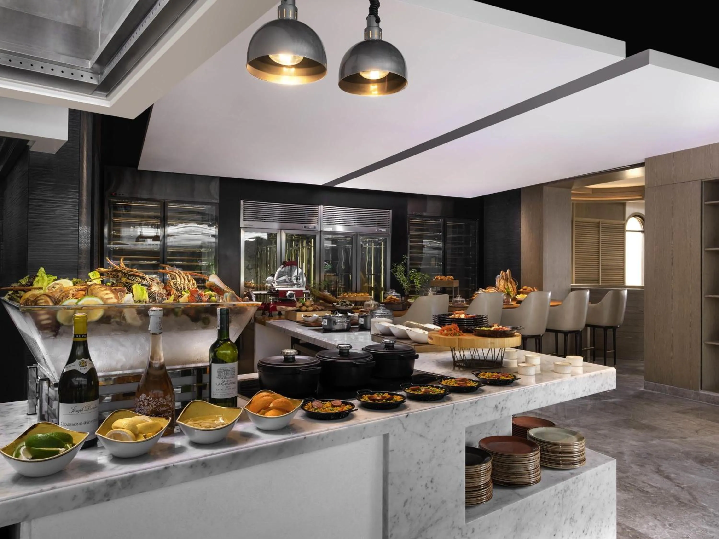 Restaurant/places to eat in Admiral Hotel Manila - MGallery Collection