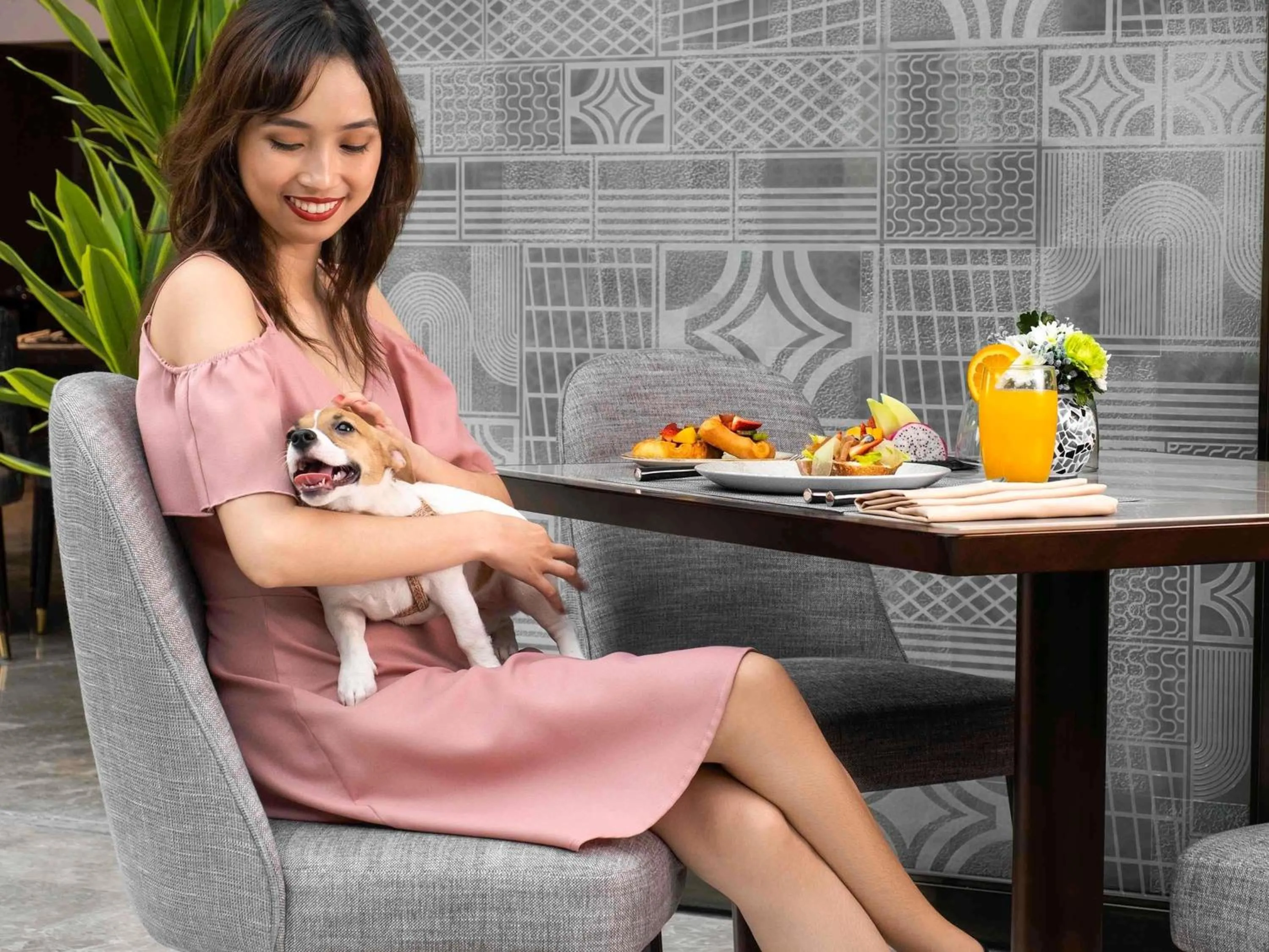 Restaurant/places to eat in Admiral Hotel Manila - MGallery Collection