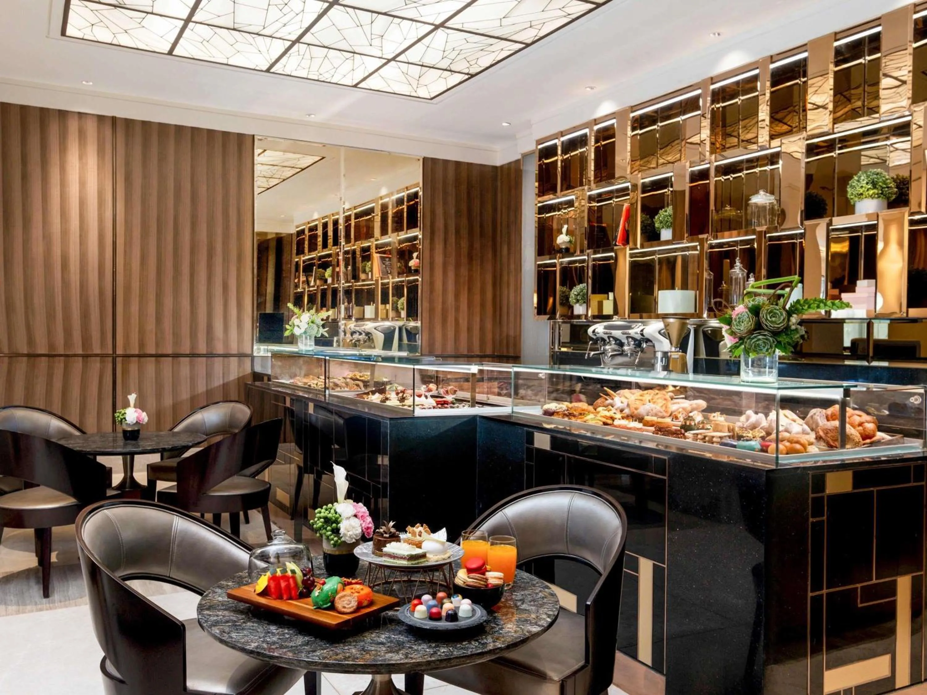 Property building in Admiral Hotel Manila - MGallery Collection