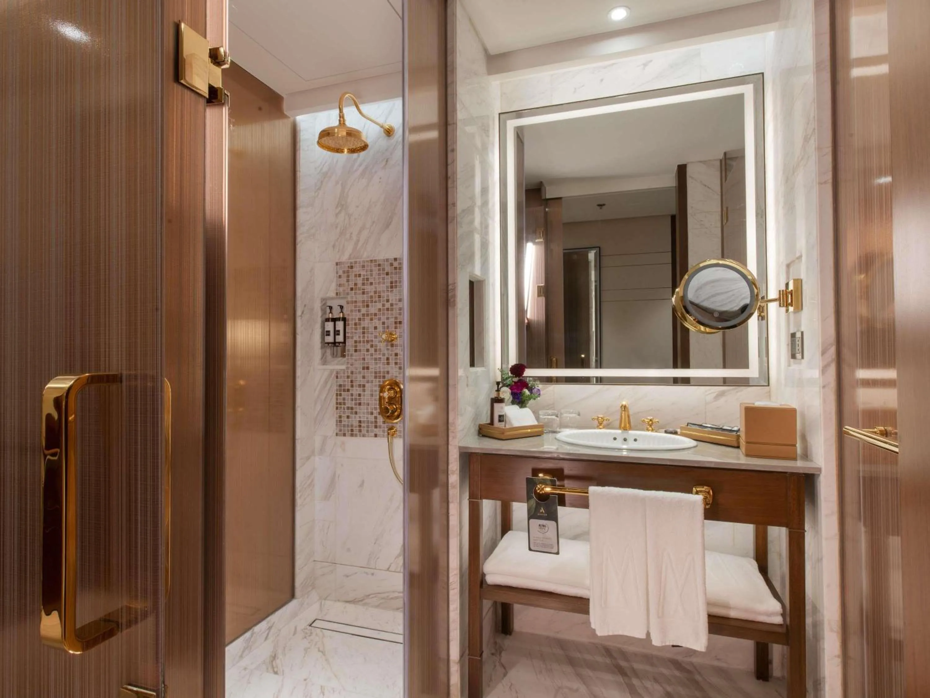 Bedroom in Admiral Hotel Manila - MGallery Collection