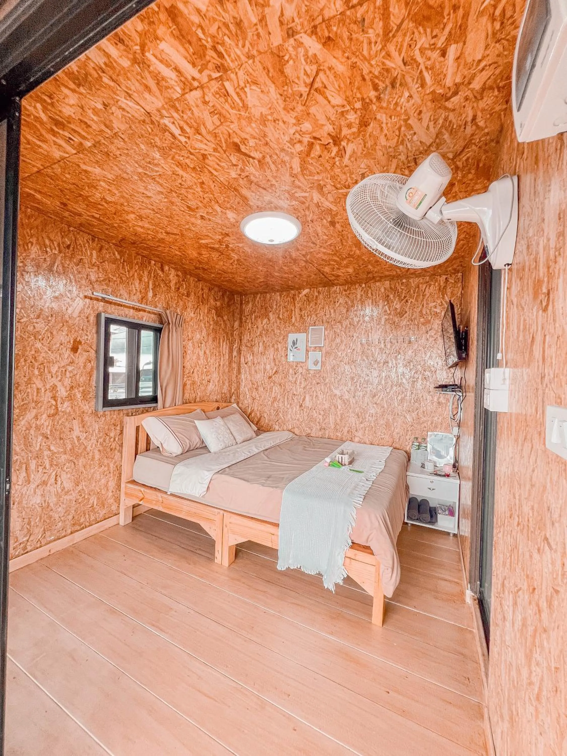 Bed in ม่อนชาพาเพลิน ม่อนแจ่ม Monchapaplearn Monjam