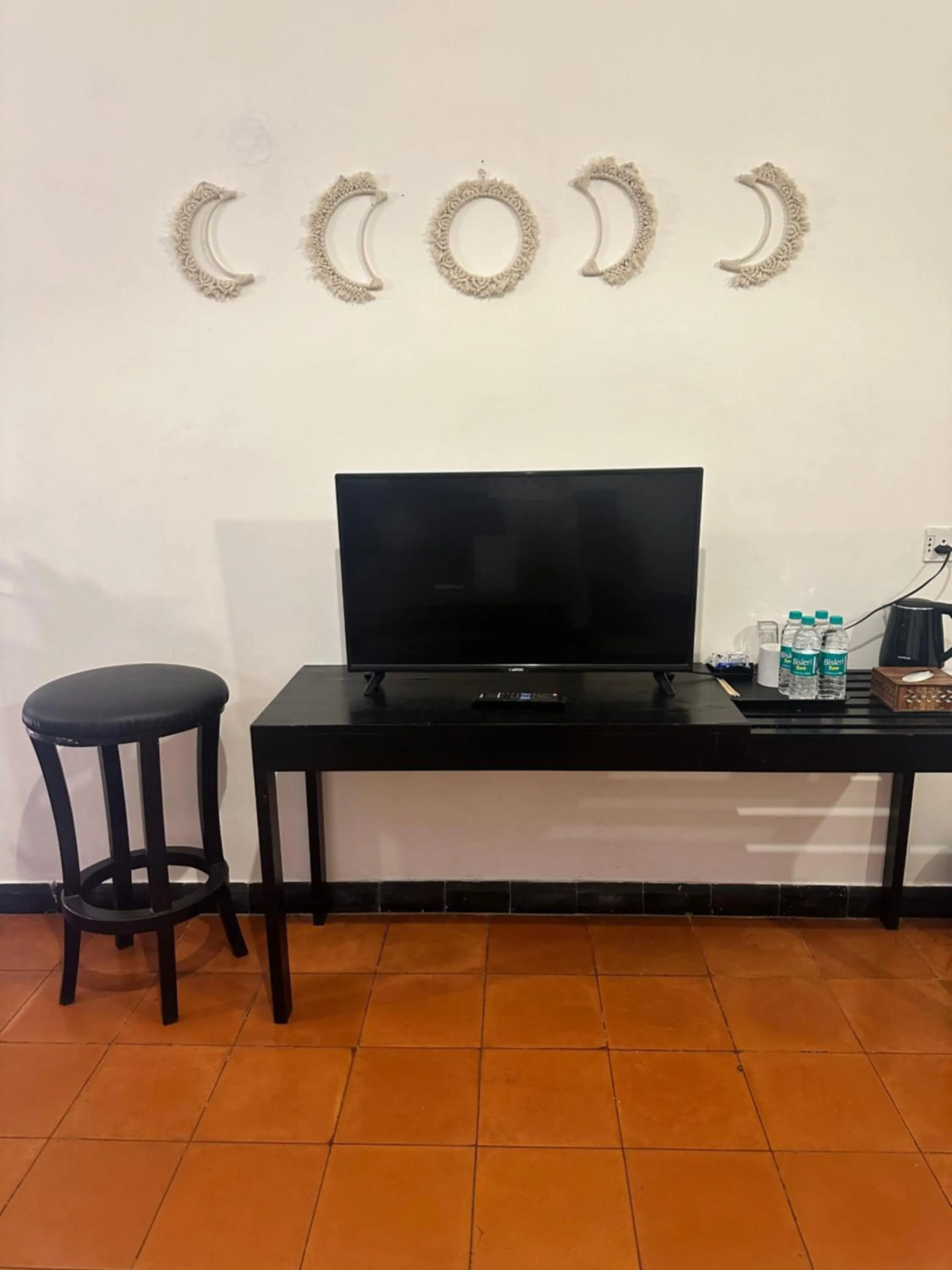 TV and multimedia in BRICK CASTLE