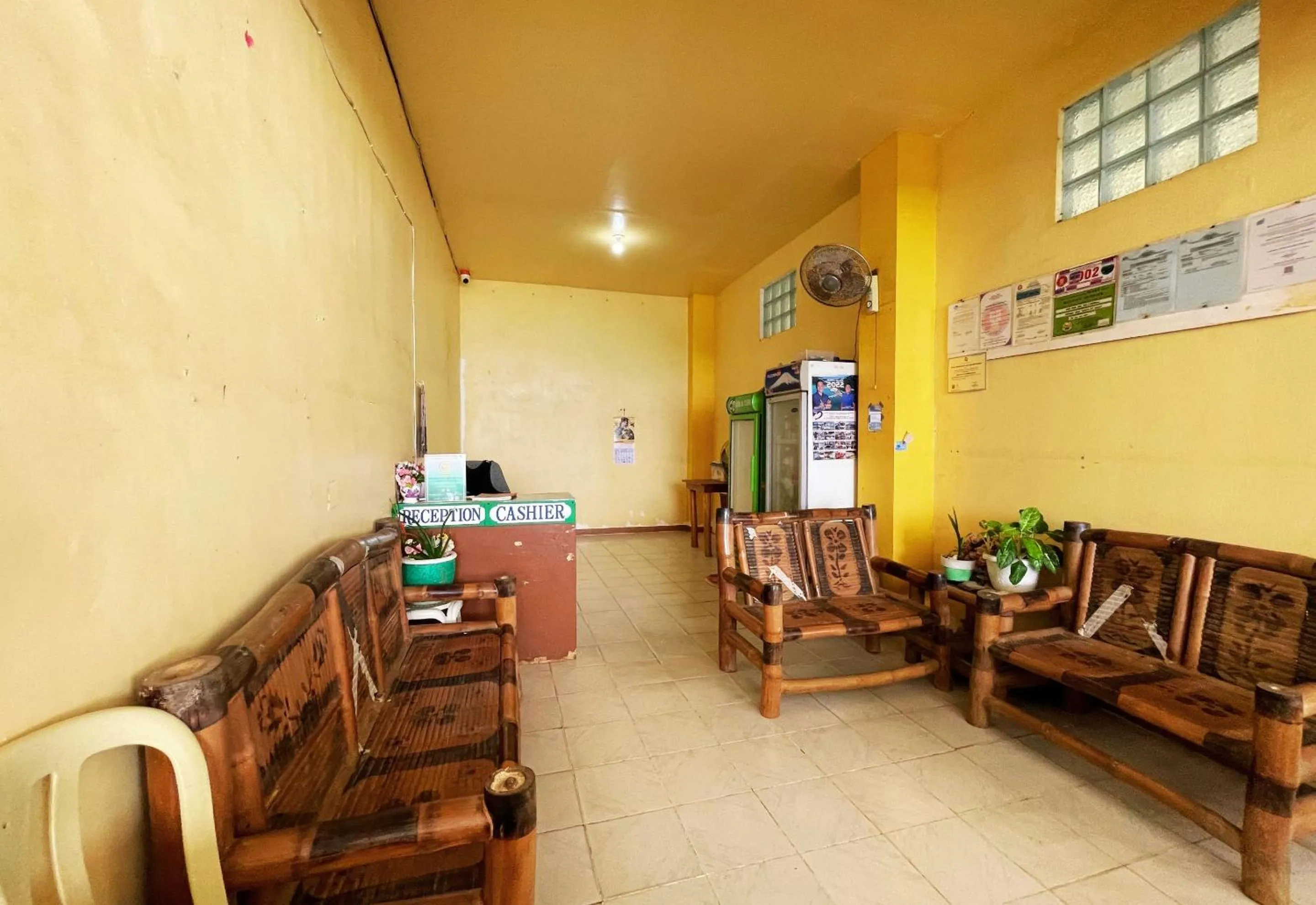 White Beach Hotel Puerto Galera powered by Cocotel