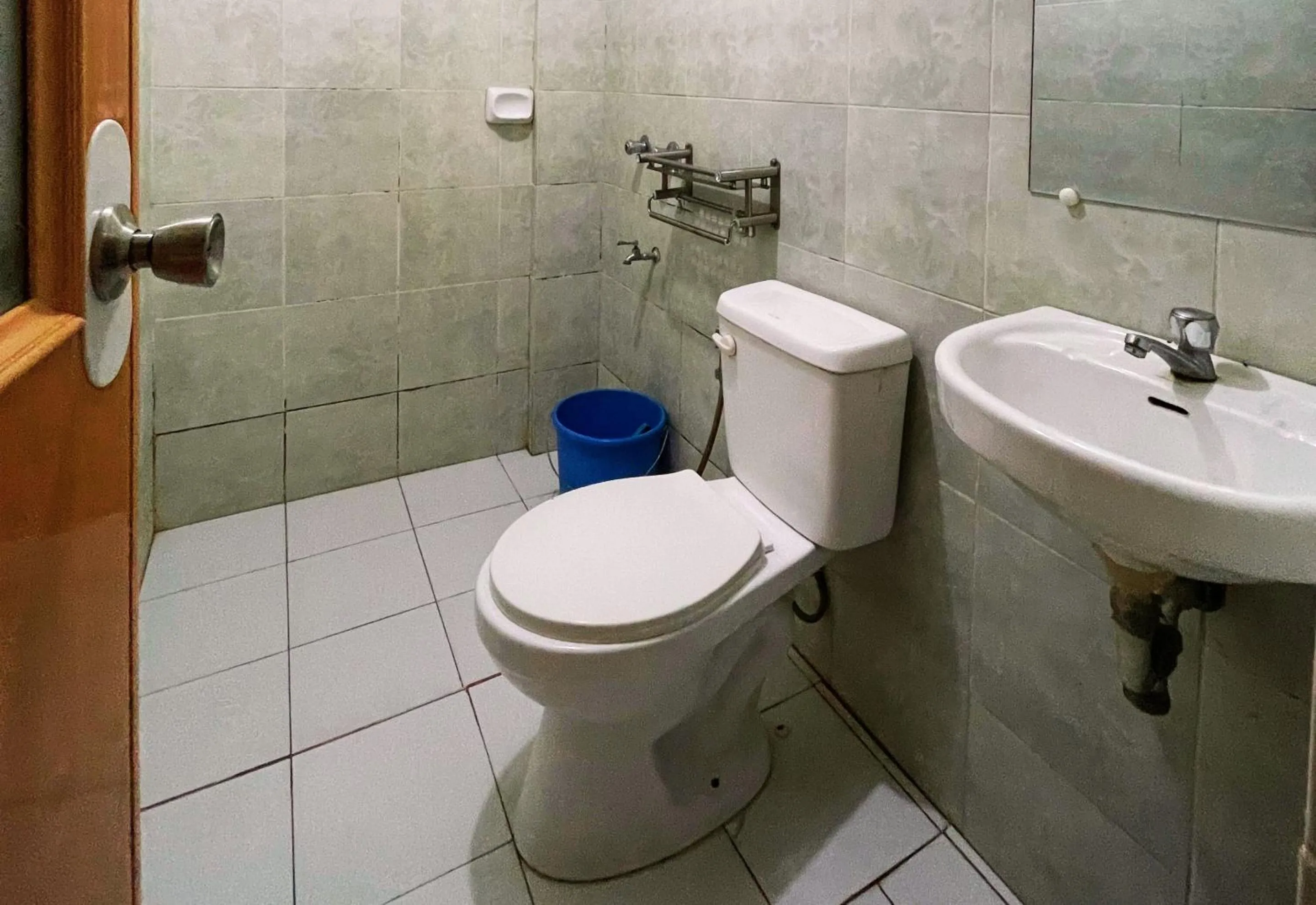 White Beach Hotel Puerto Galera powered by Cocotel