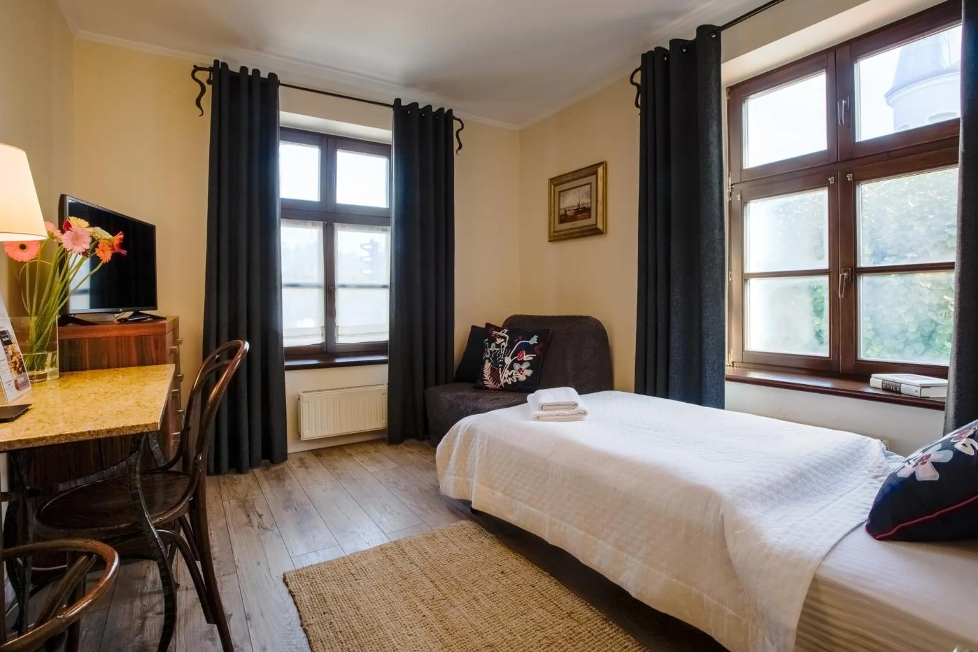 Bed in Oliwa Park Residence