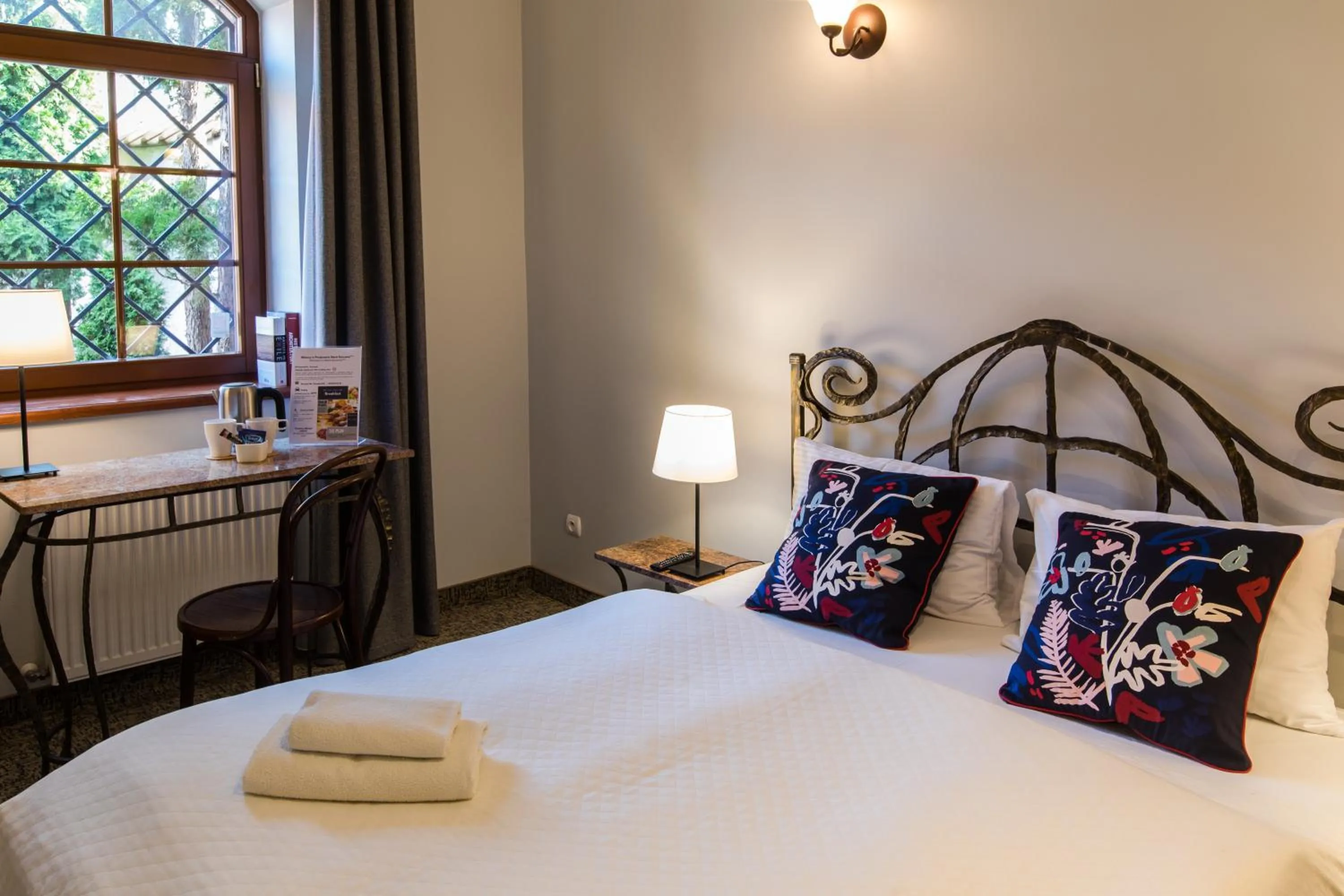 Bed in Oliwa Park Residence