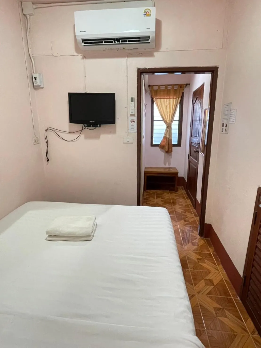 Bedroom, Bed in Happy in Pai