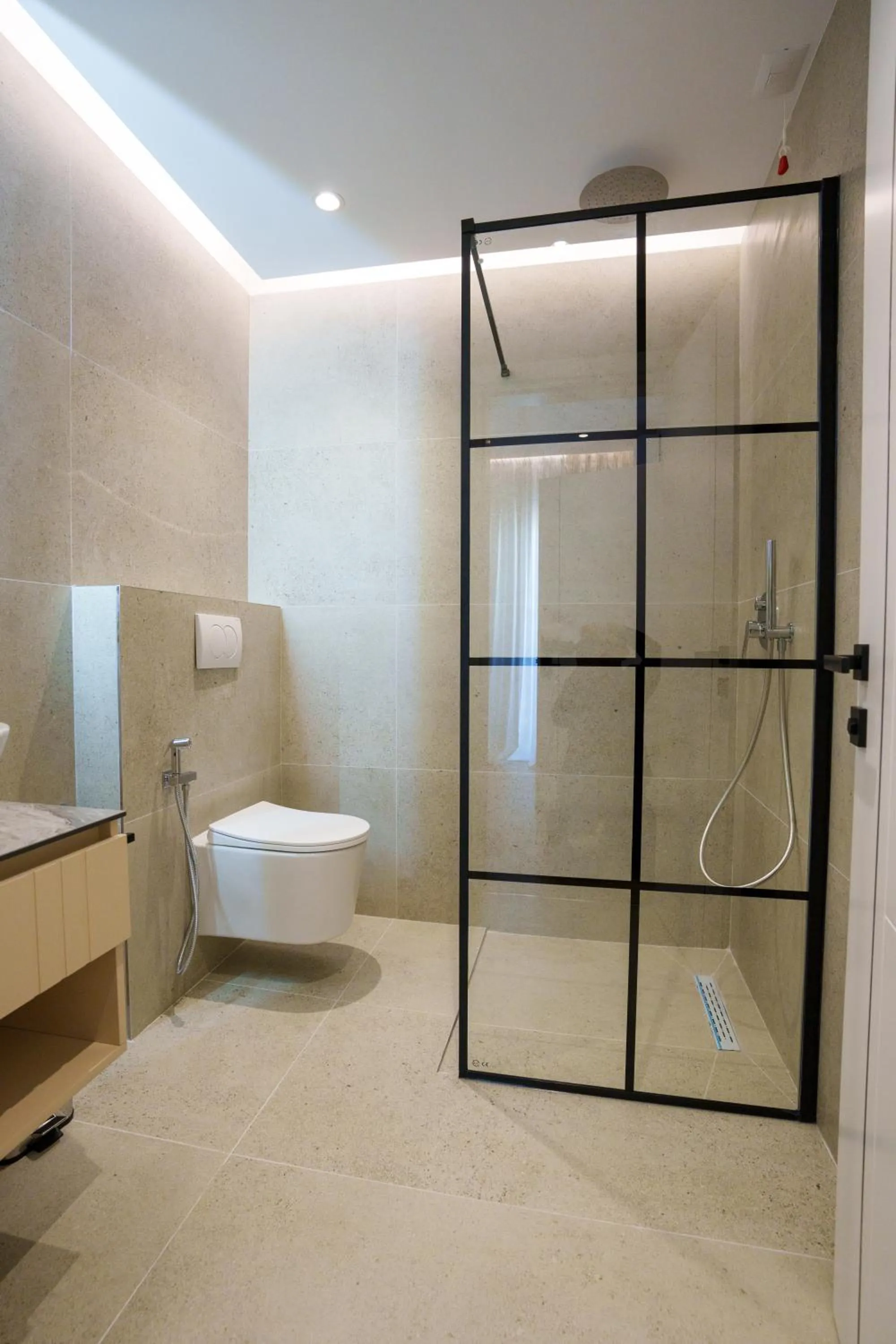 Shower in Belmond Hotel