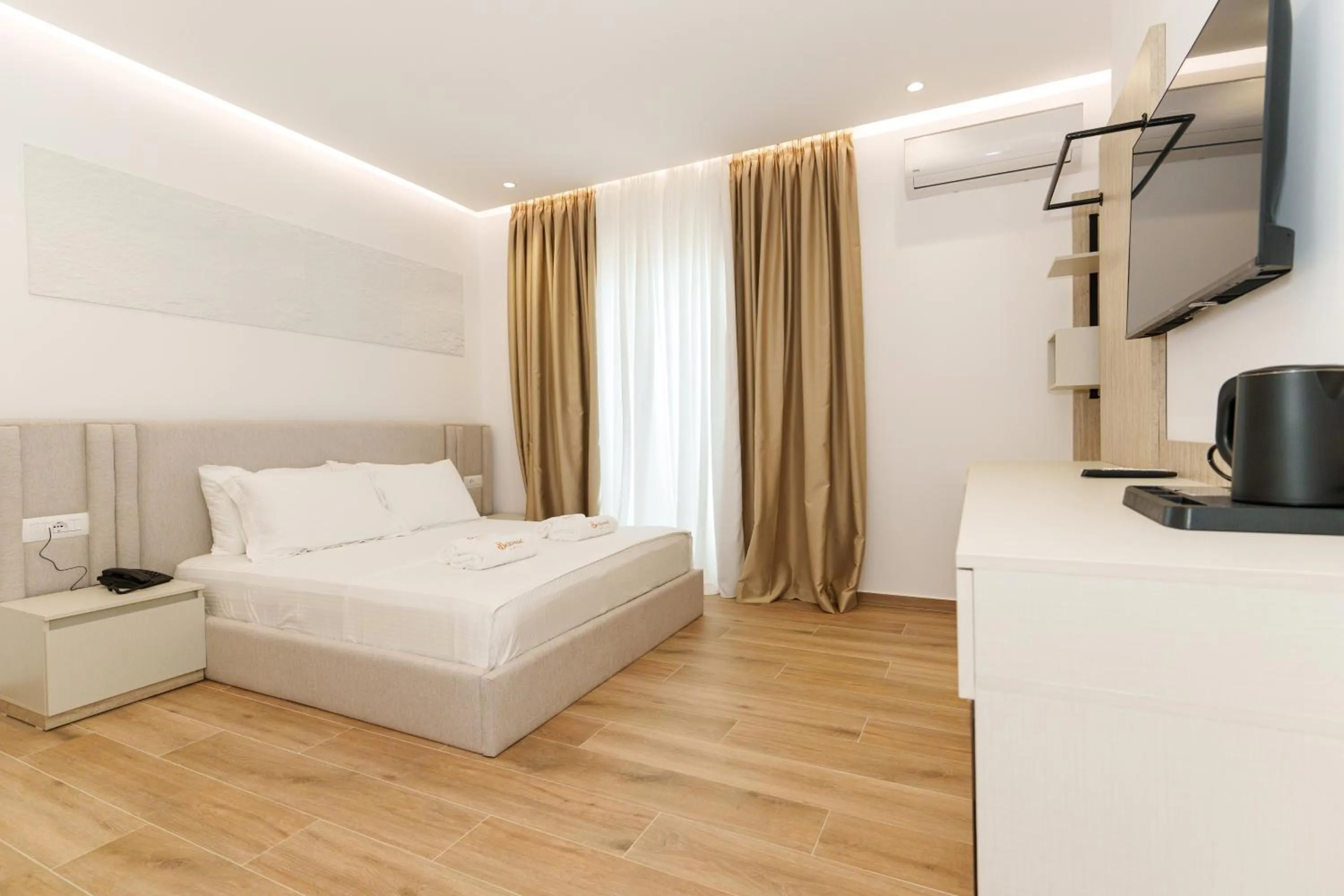 Bed in Belmond Hotel