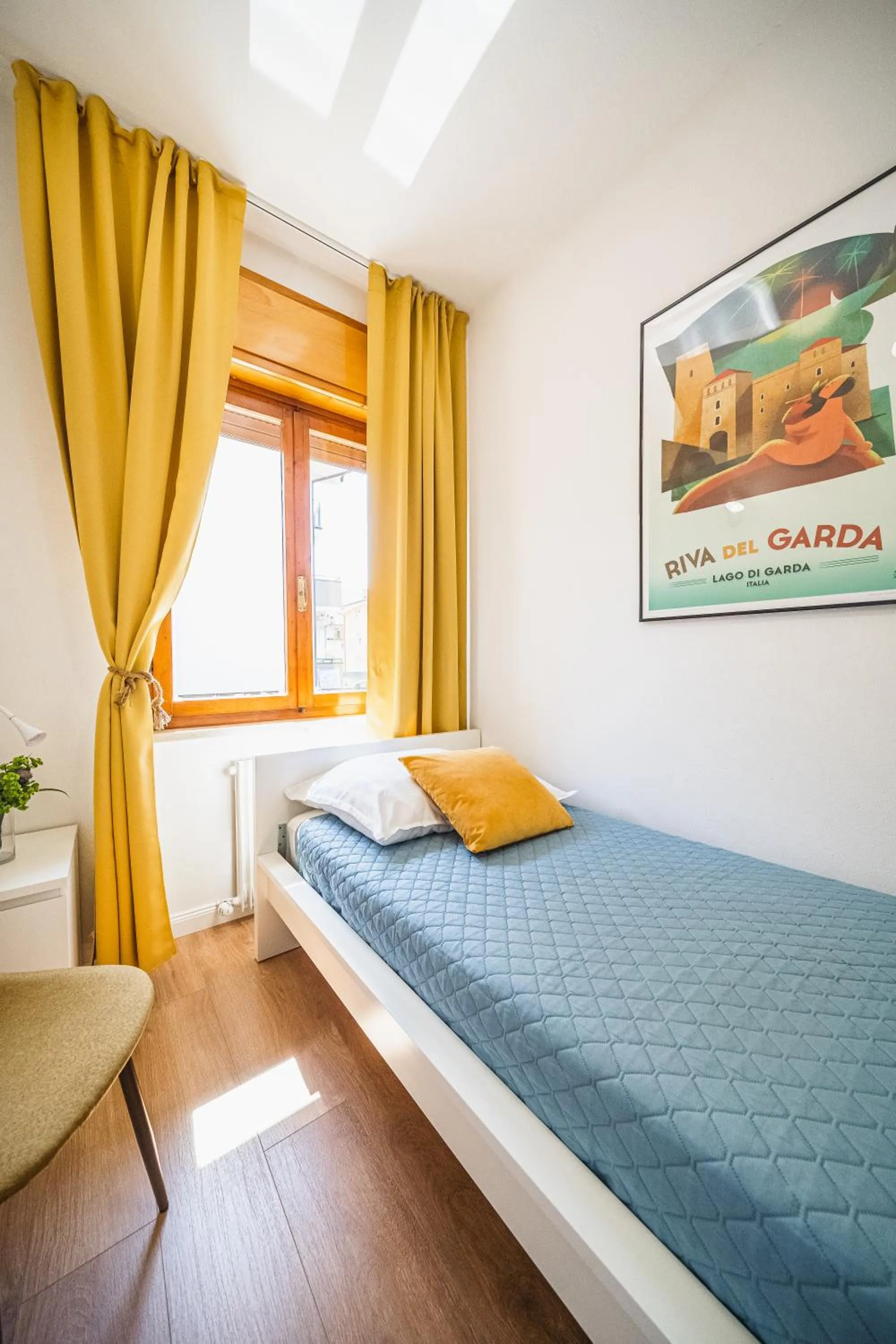 Bed in Outdooredo Garda Apartment