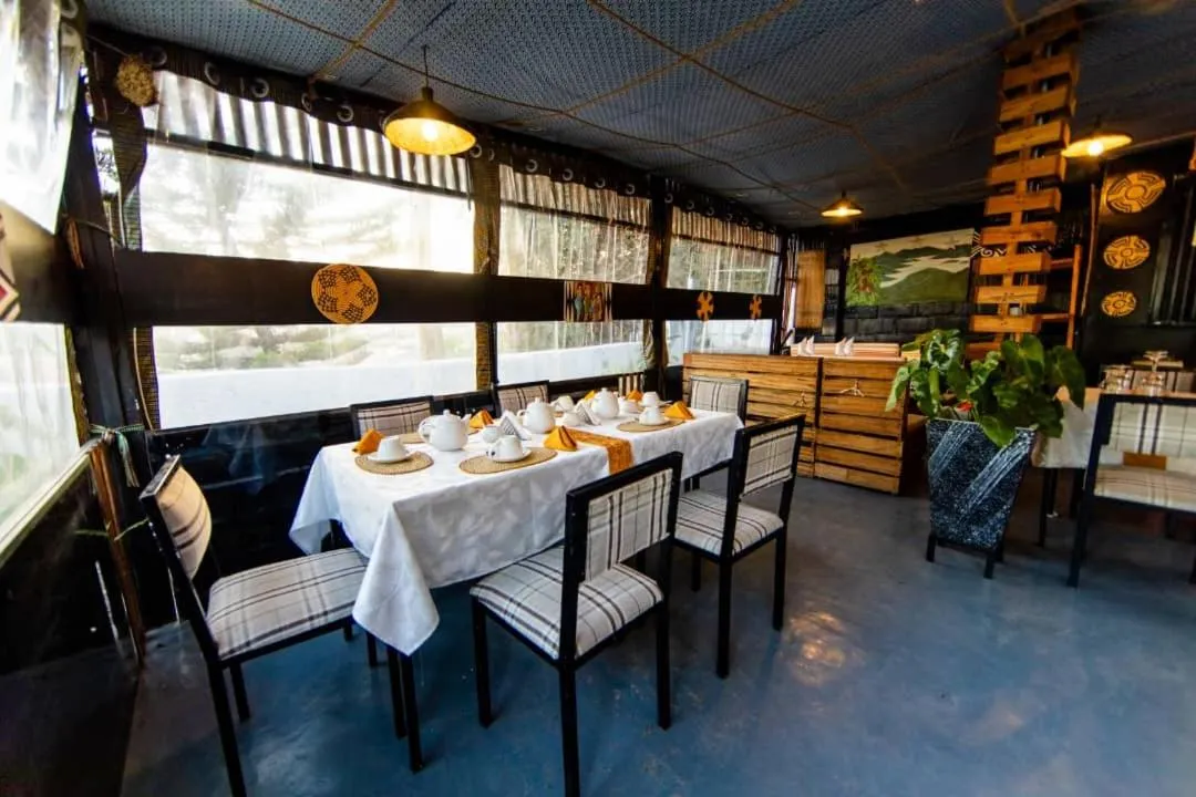 Restaurant/places to eat in INZOZI AFRICA HOUSE B&B-Gishushu