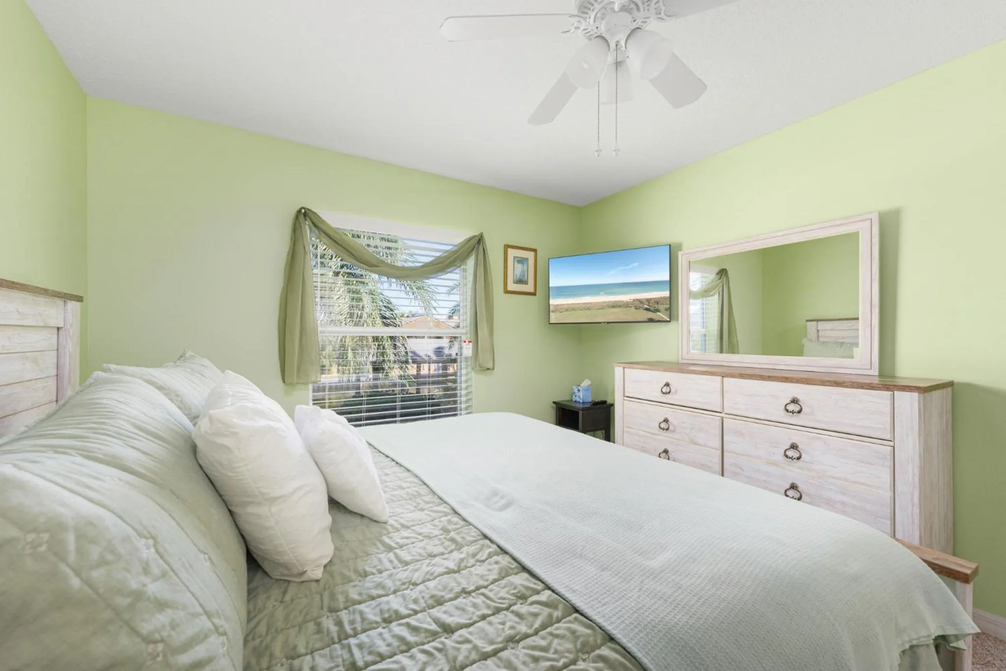 Bedroom, Bed in Dock Holliday