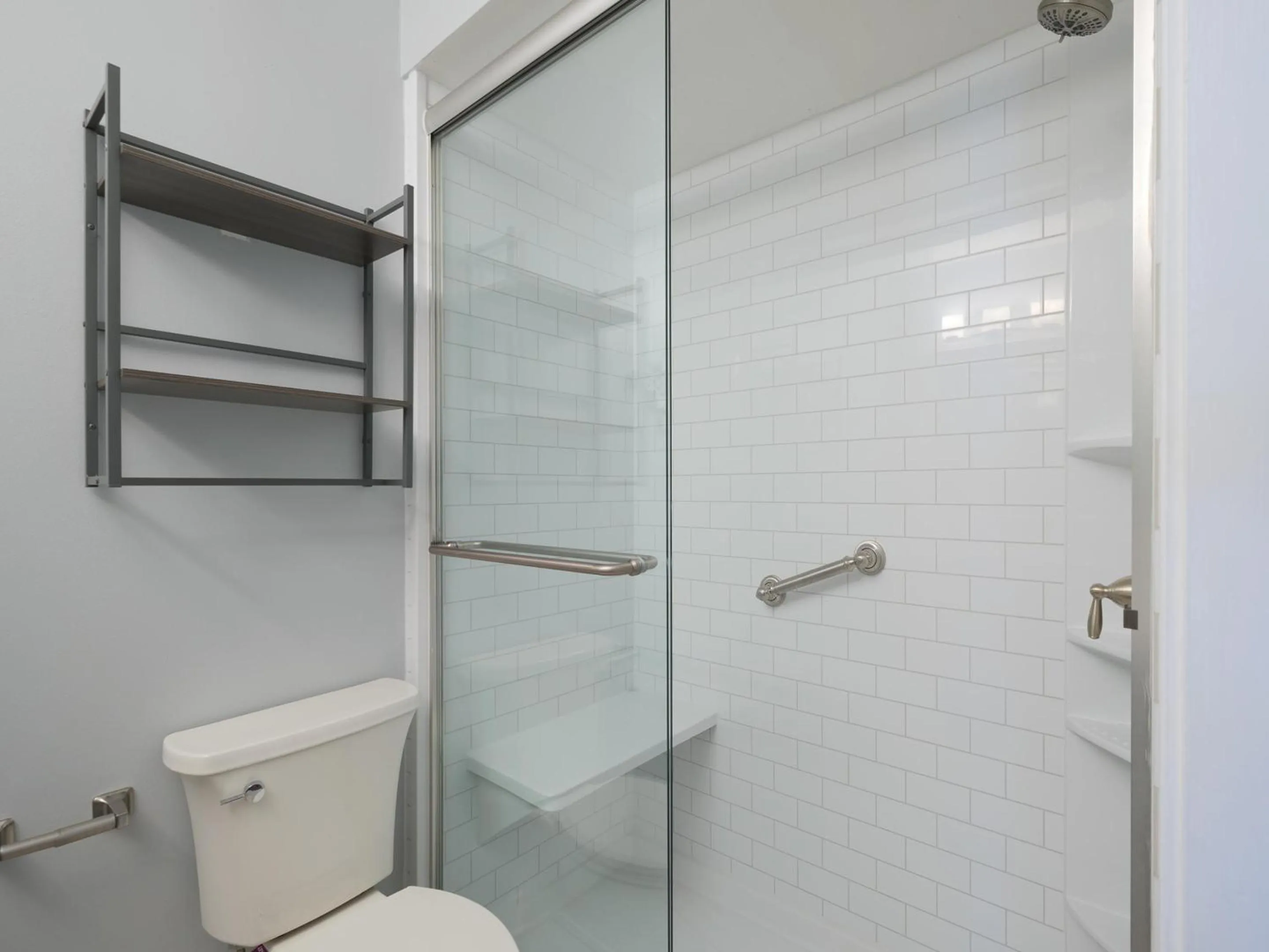 Property building in Hibiscus 101 D