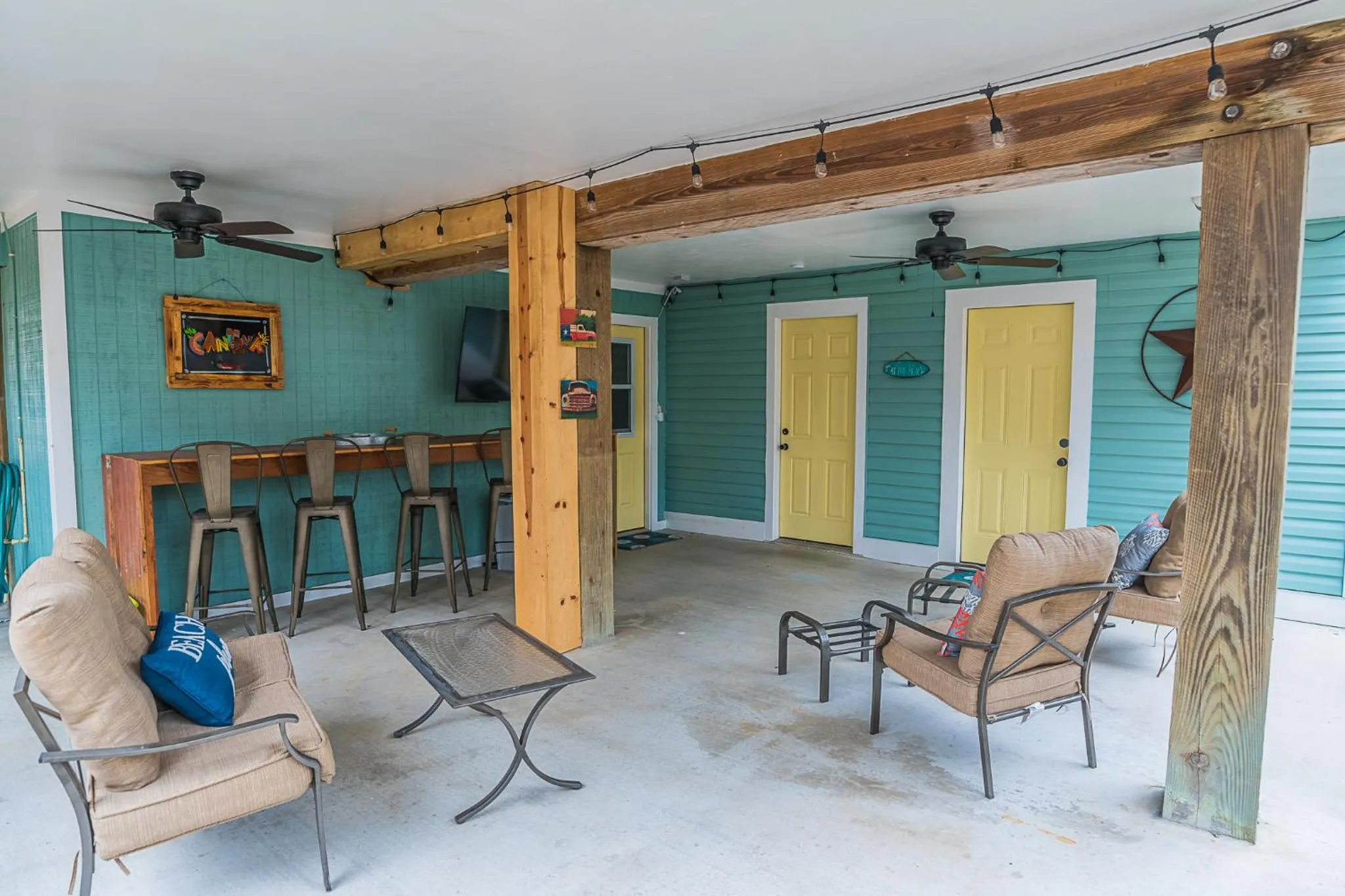 Property building in The Blue Flamingo