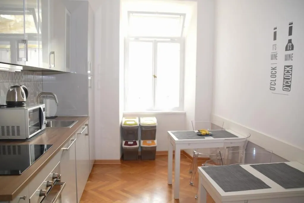 Kitchen or kitchenette in Residence Montanelli