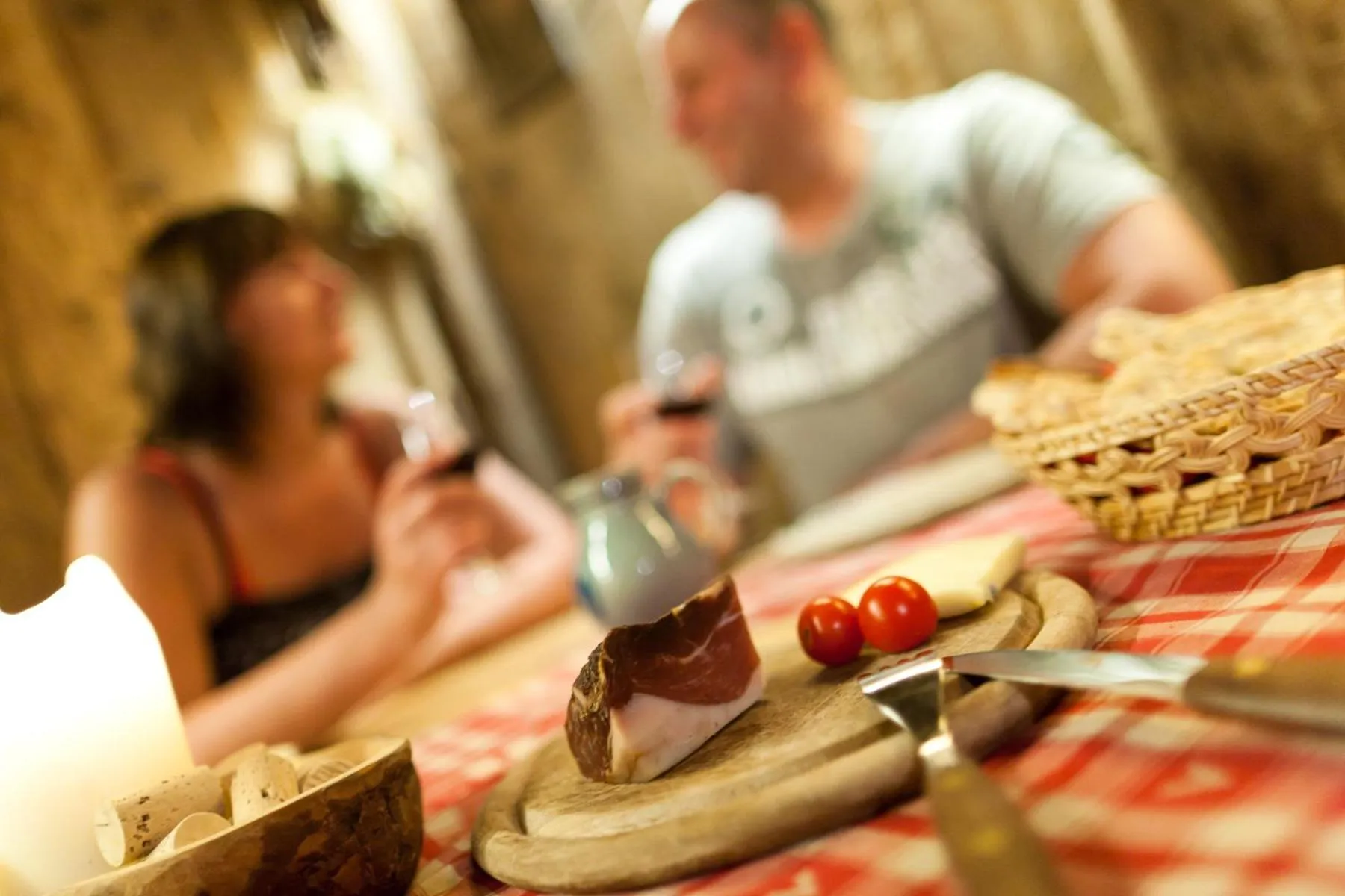 Restaurant/places to eat in Hotel & Appartement Valtnaungut