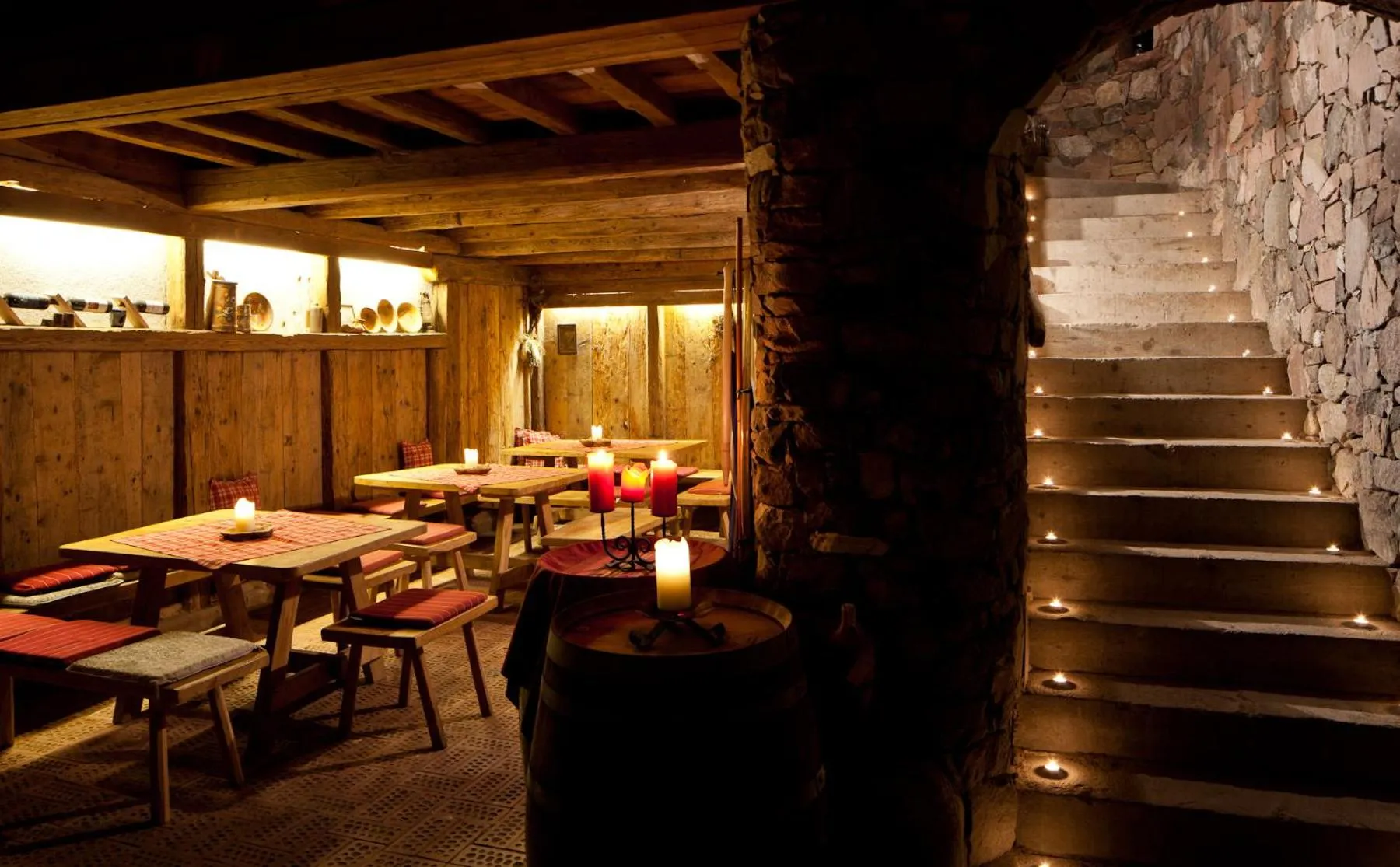 Restaurant/places to eat in Hotel & Appartement Valtnaungut