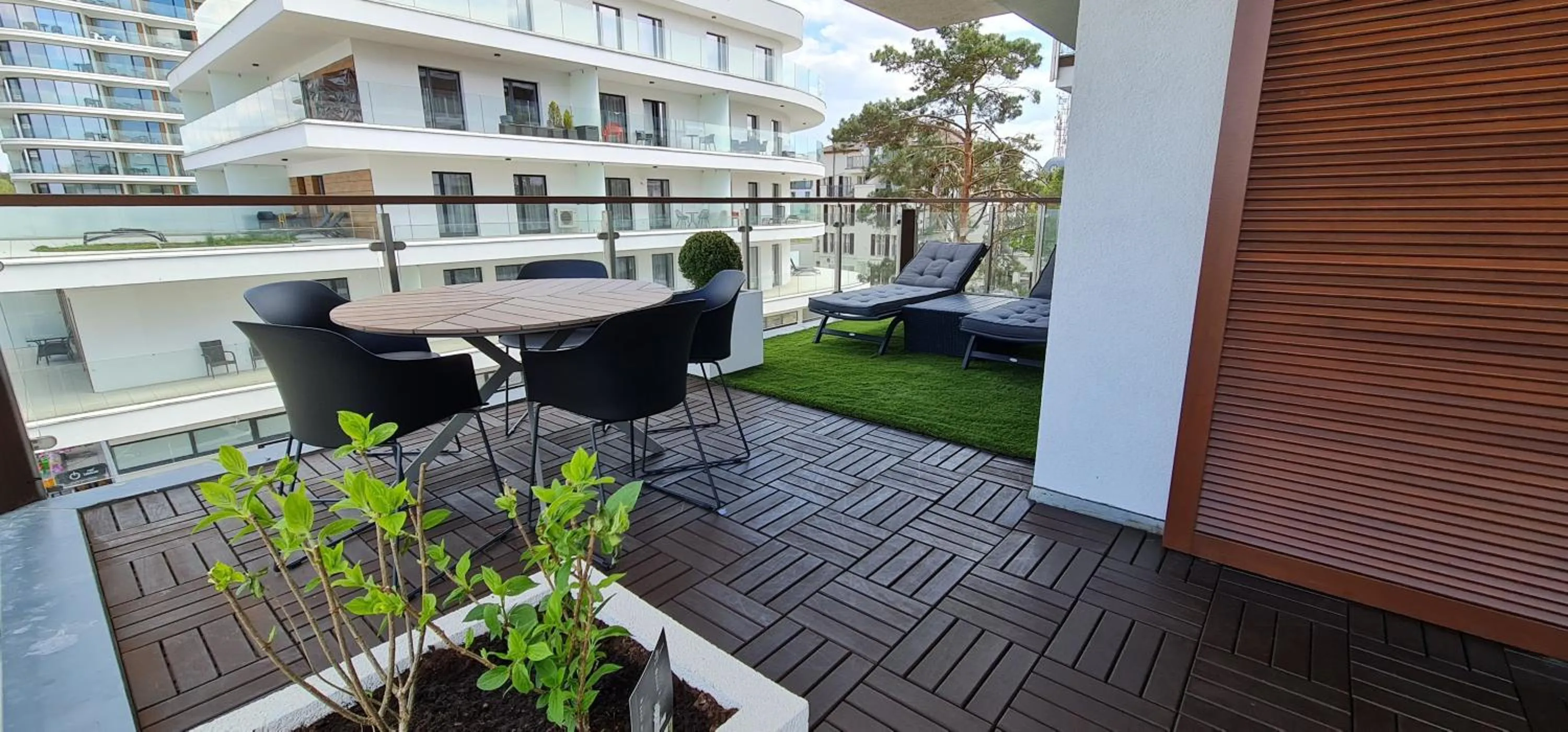 Seaside View apartment