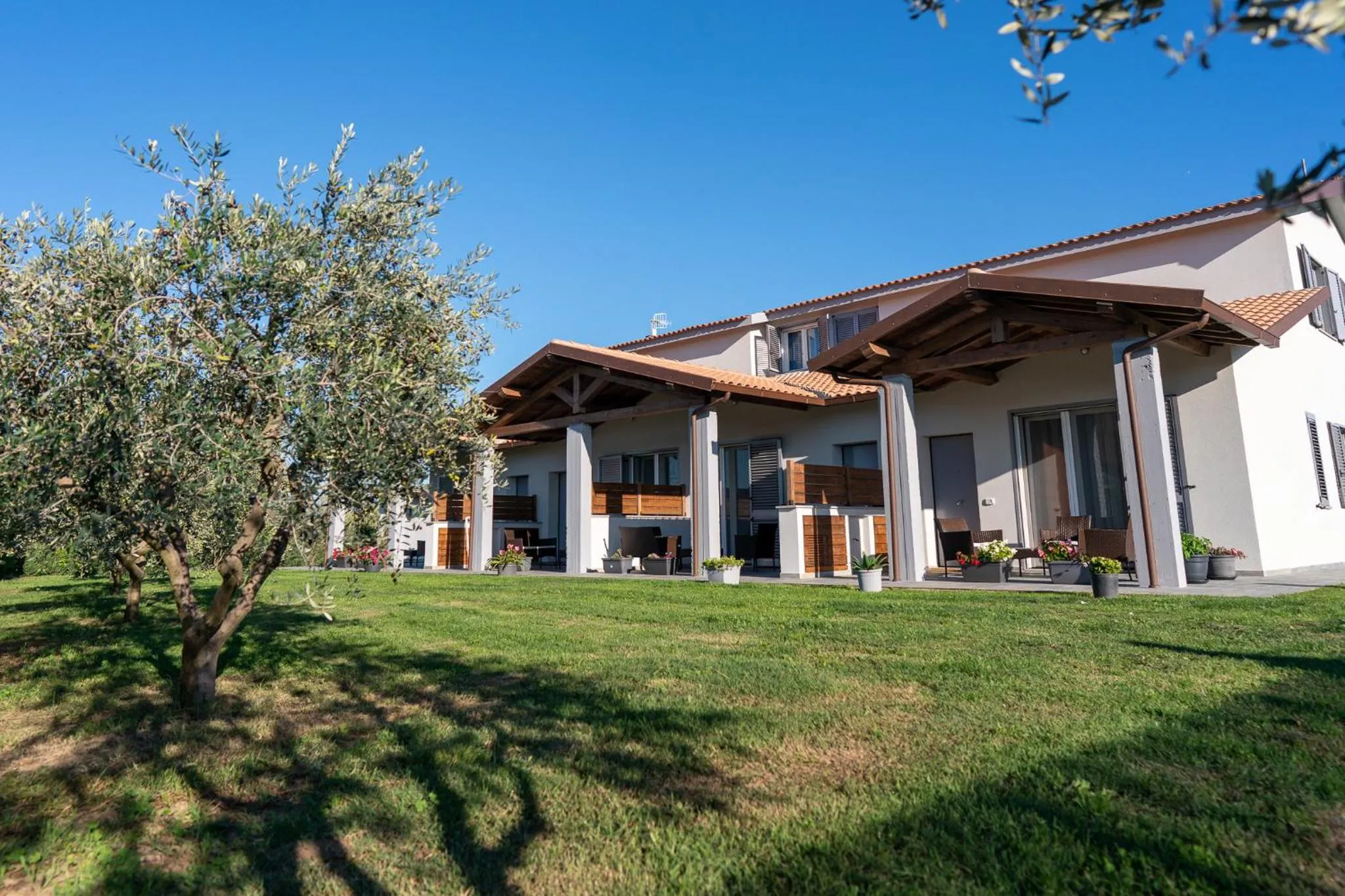 Patio in Residence la Pace - Pool & Relax