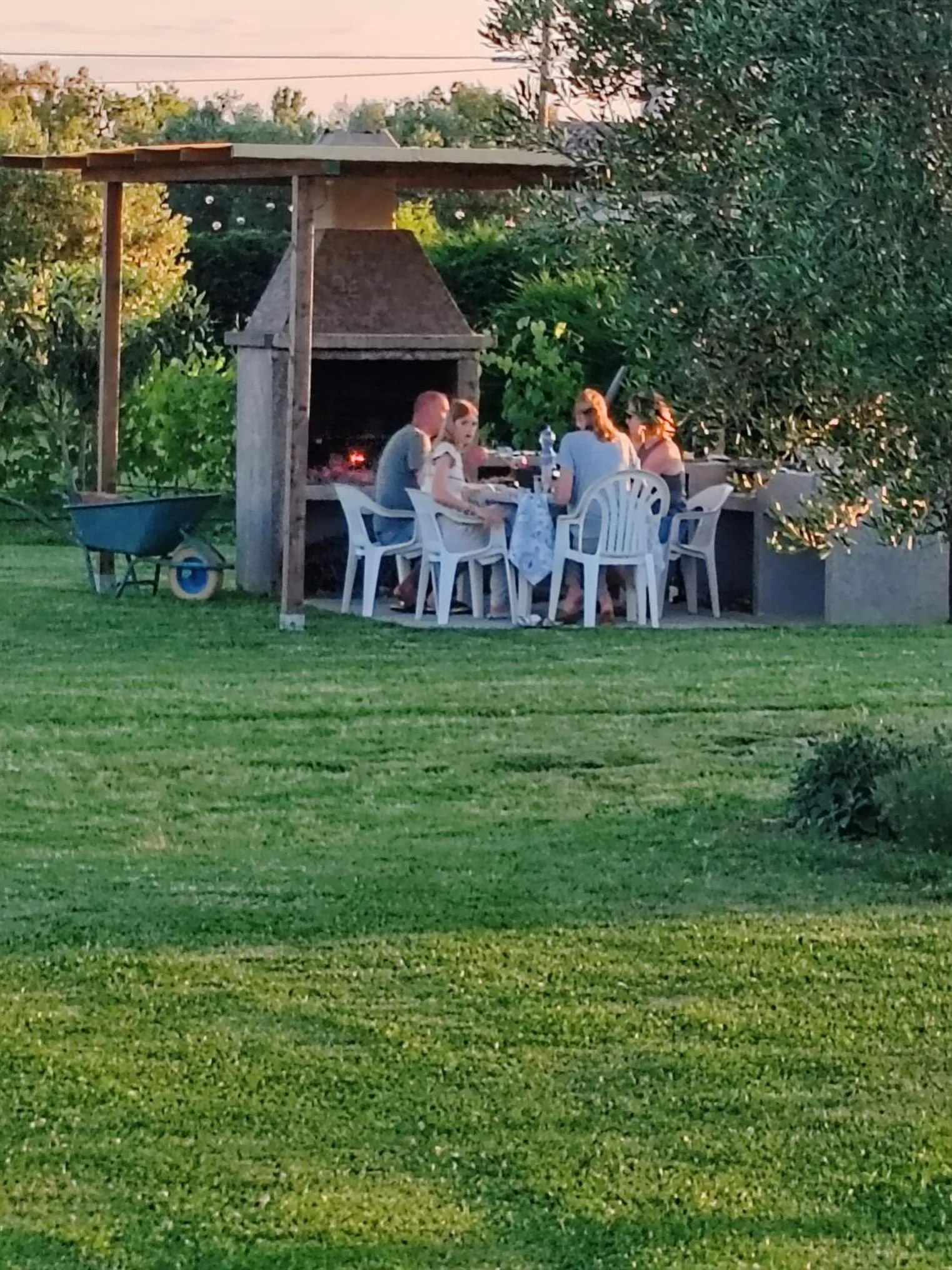 BBQ facilities in Residence la Pace - Pool & Relax