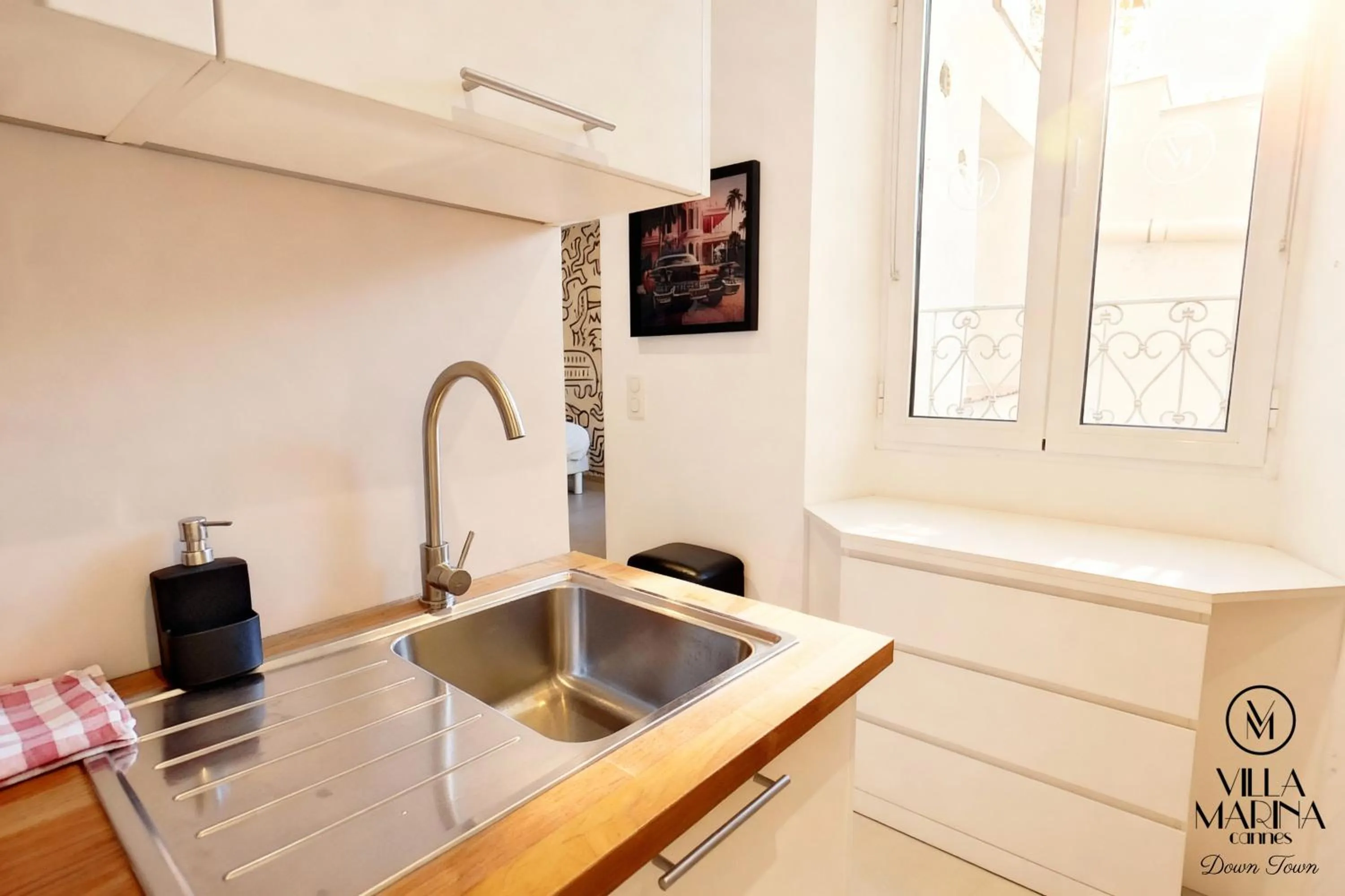 Kitchen or kitchenette in VILLA MARINA CANNES