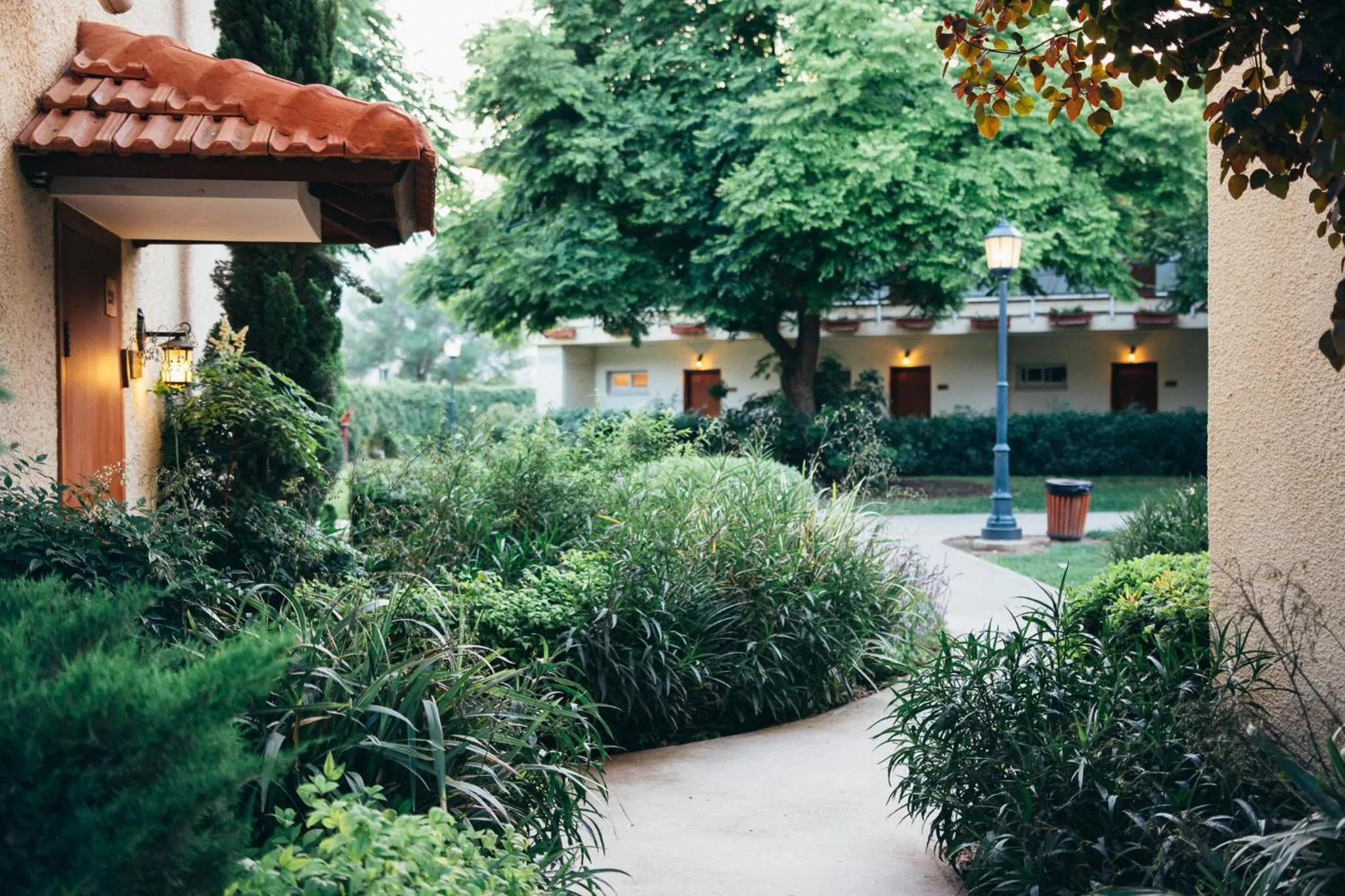 Garden in Pastoral Hotel - Kfar Blum