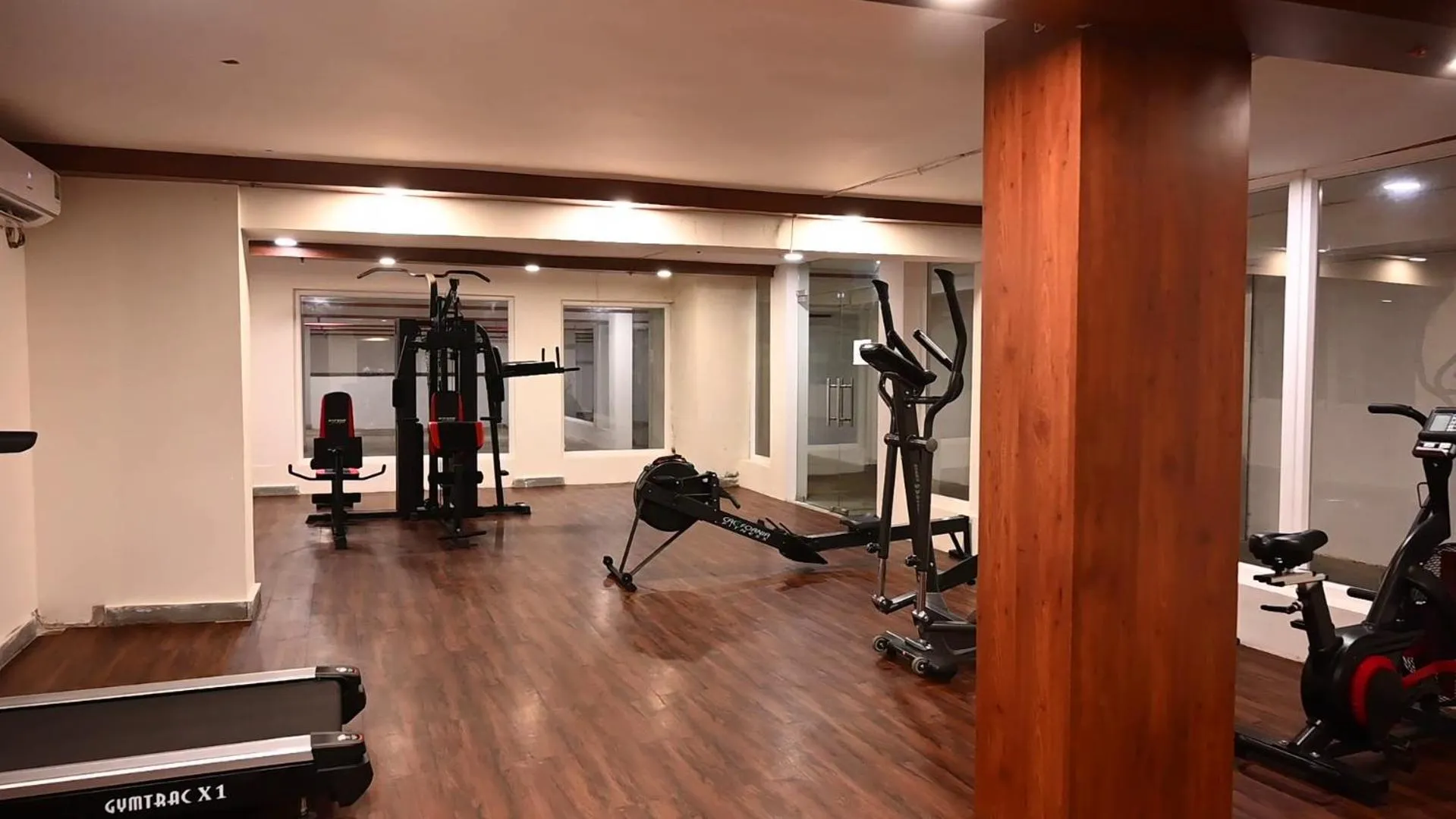 Fitness centre/facilities, Fitness Center/Facilities in Seven Hills Hotel