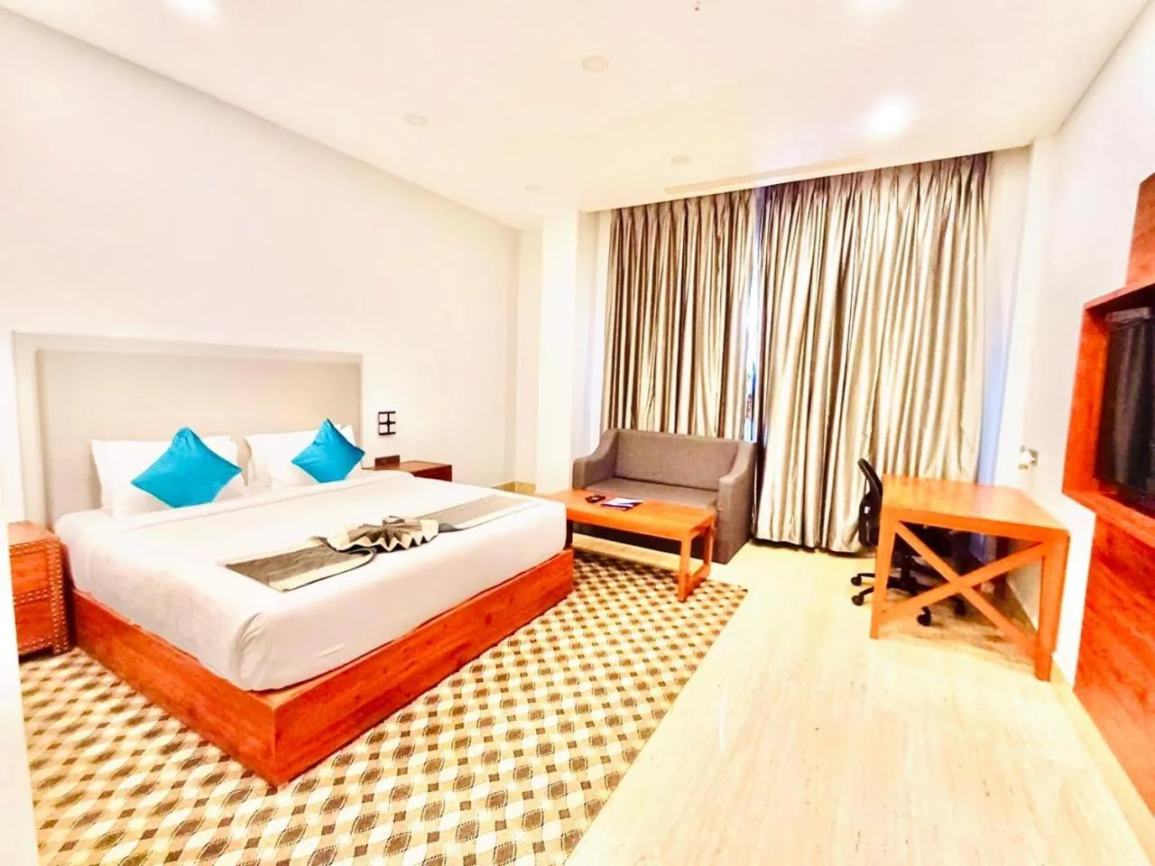 Bedroom in Seven Hills Hotel