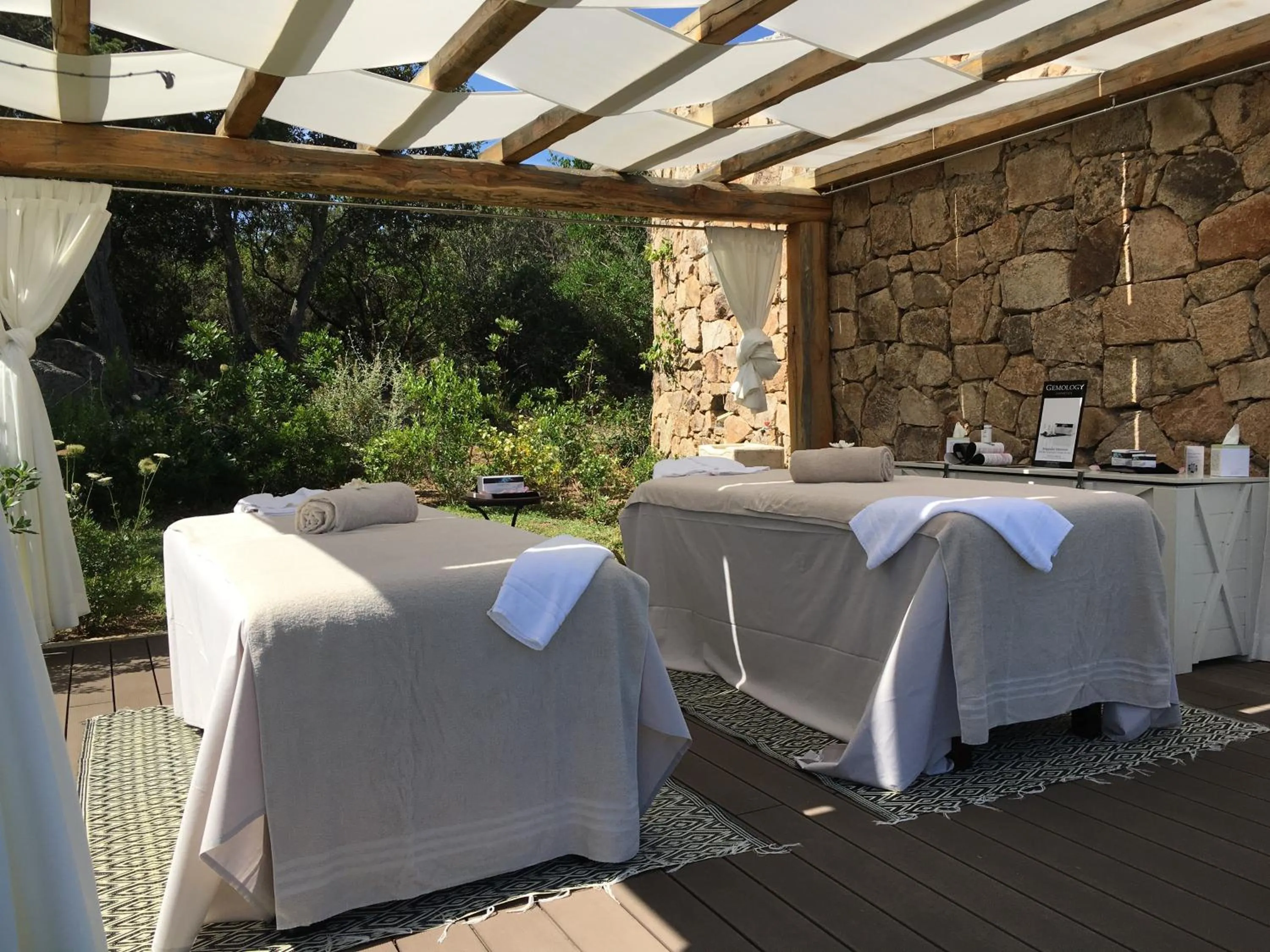 Day in Cala Cuncheddi - VRetreats